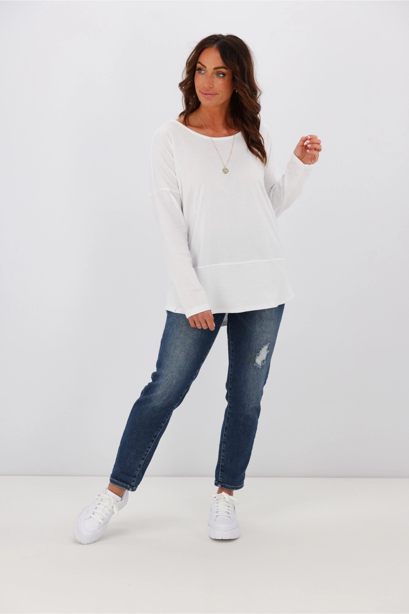 Bold and Comfortable Wrinkle Free Fabric Elm Fundamental Rib L/S Tee White