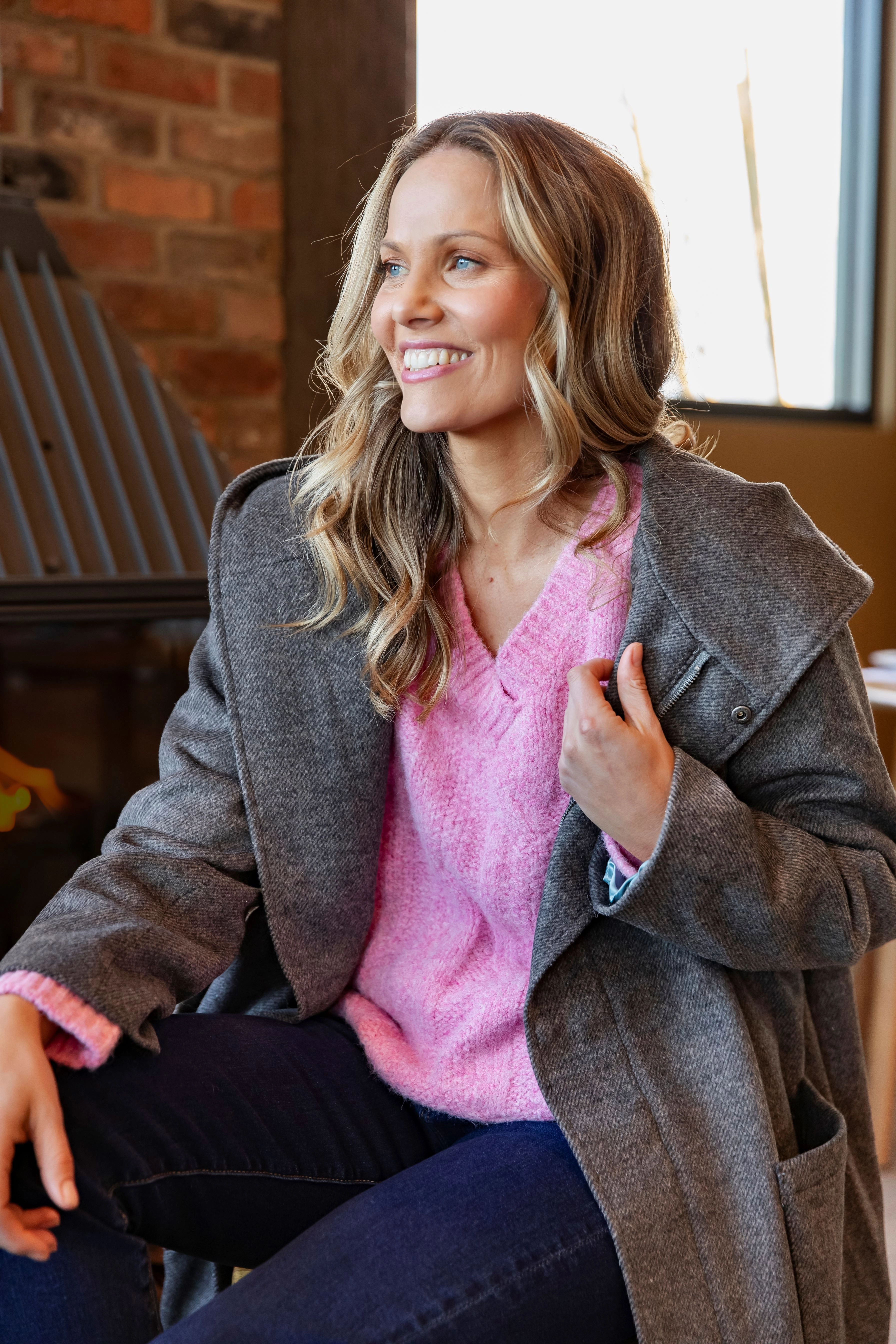 Elm Jordan Coat Charcoal UV Protective Coating Soft Cover