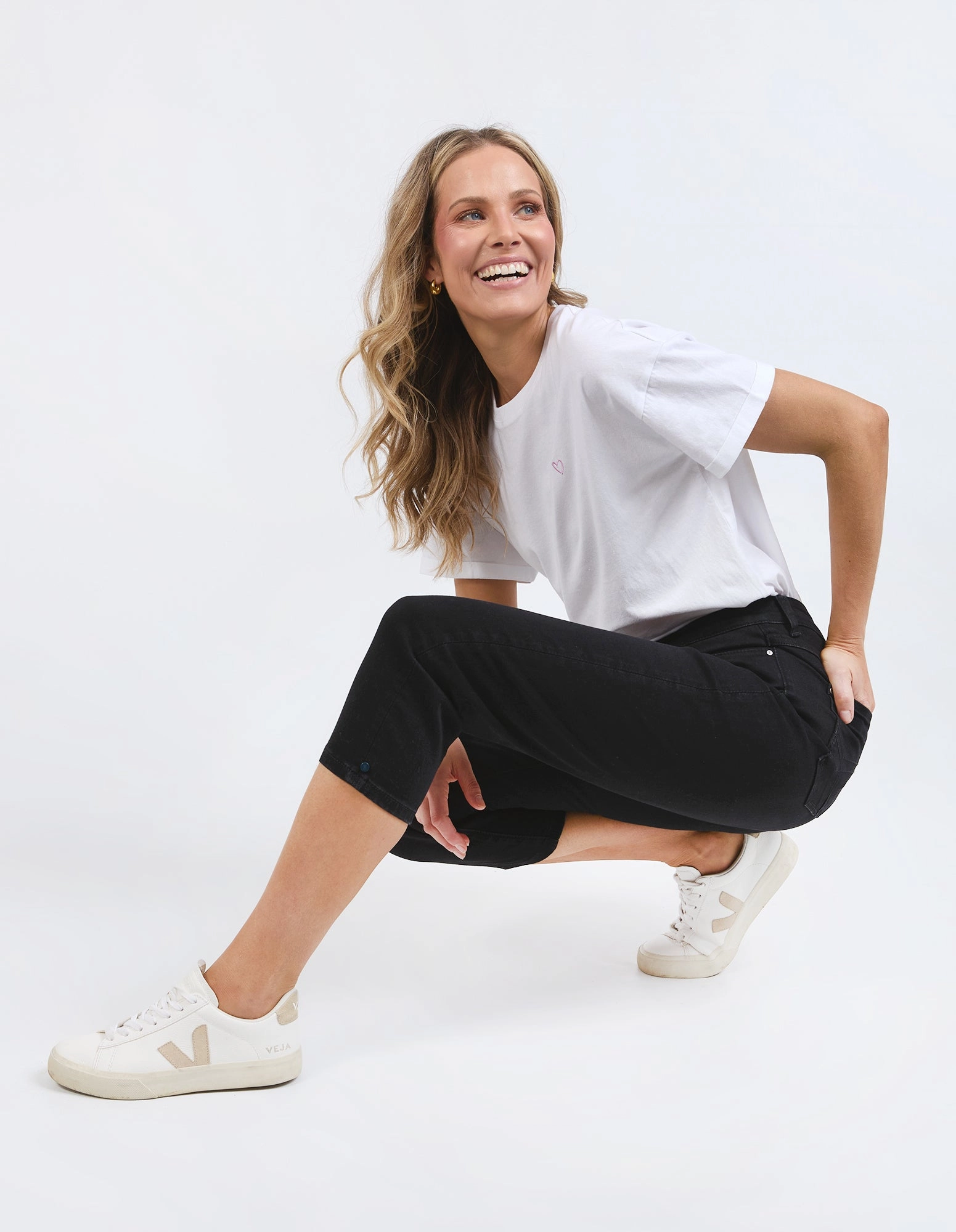 Elm Mollie Capri Jean Black Wash Chill Vibes