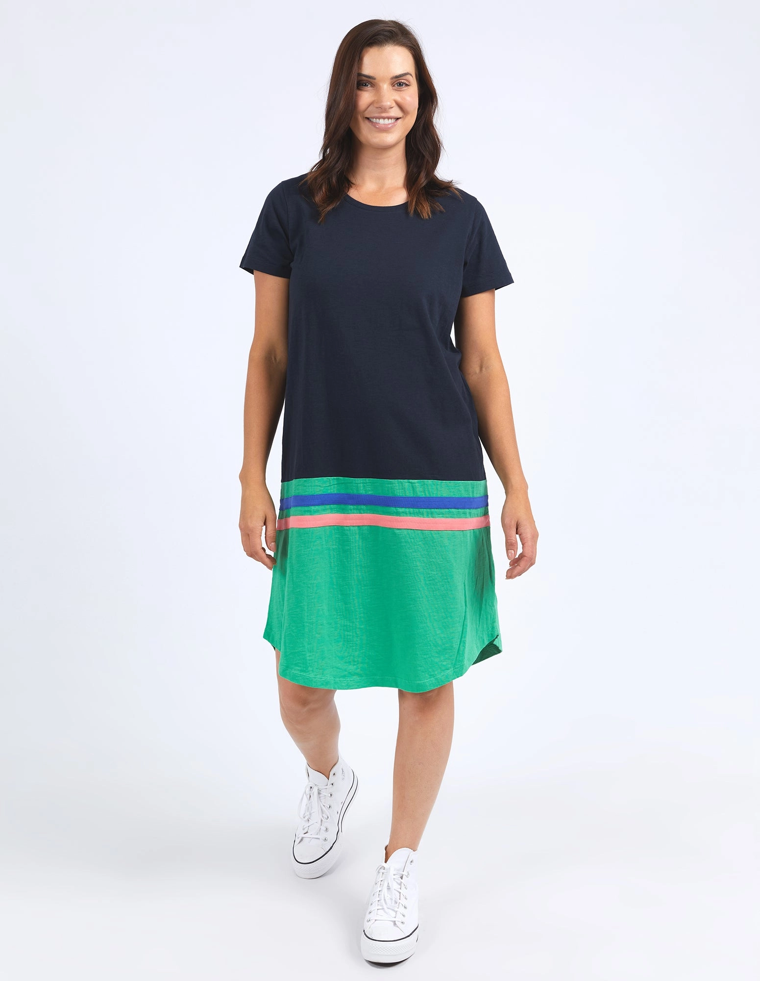 Seasonal Outfit UV resistant Elm Rhea Tee Dress Navy & Green Colour Block