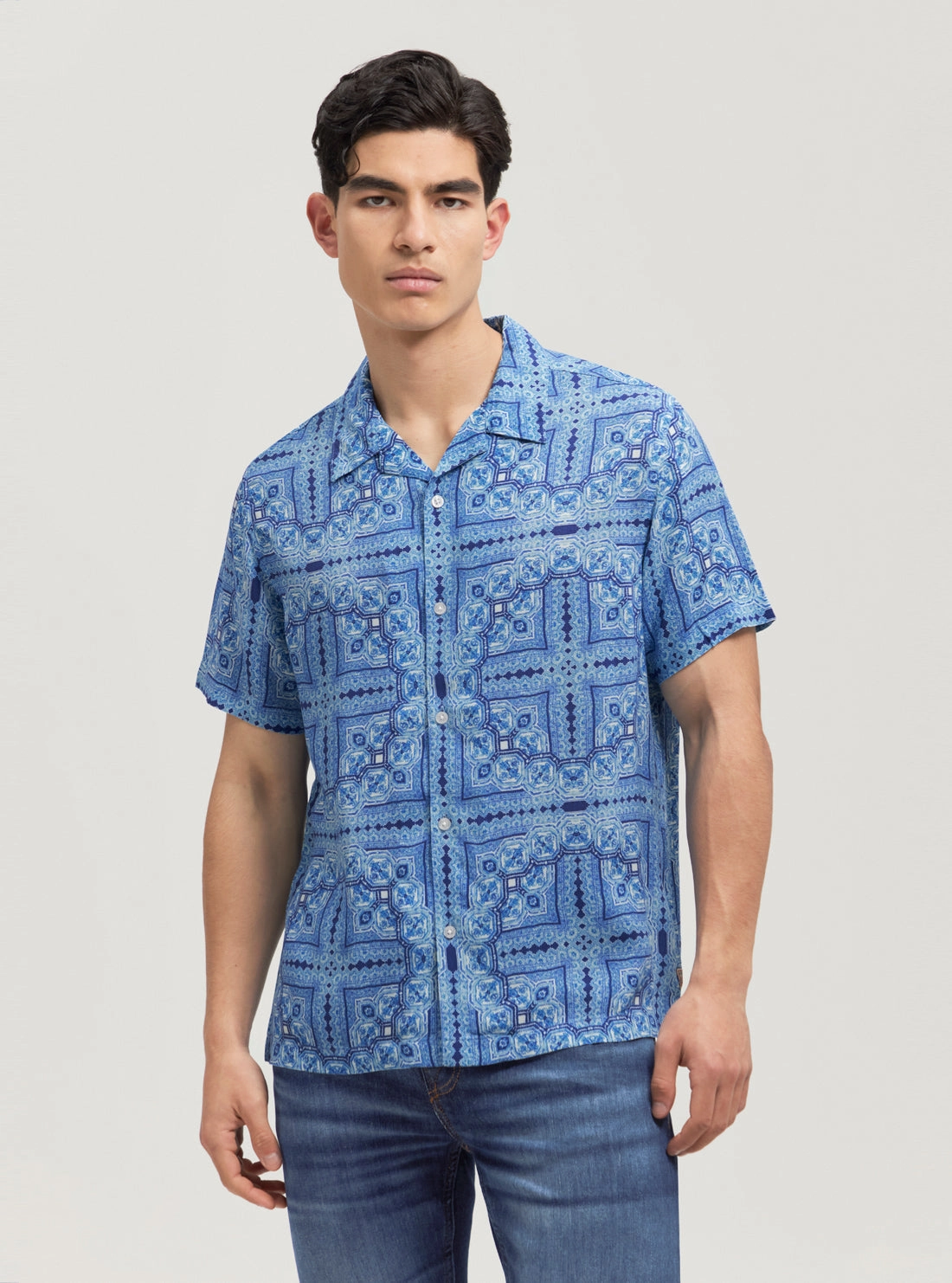 Eco Blue Tile Short Sleeve Shirt Tropical theme