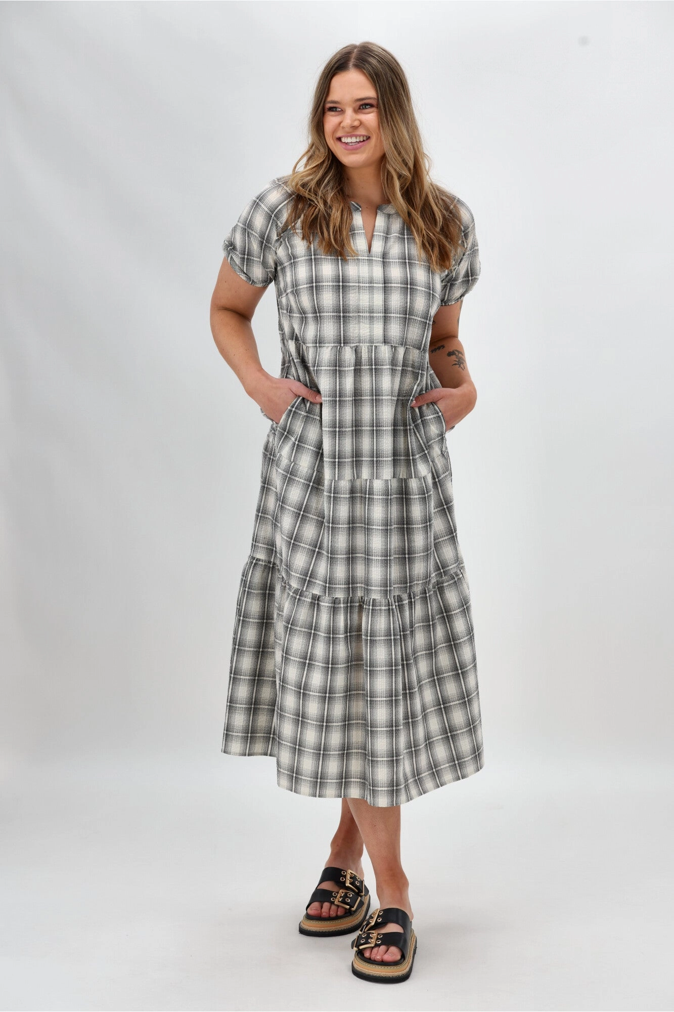 Shine On Label Rita Midi Dress Natural Check Calm Aesthetic