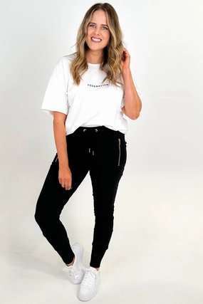 Functional Design Federation Escape Trackies Black With Gold Zips