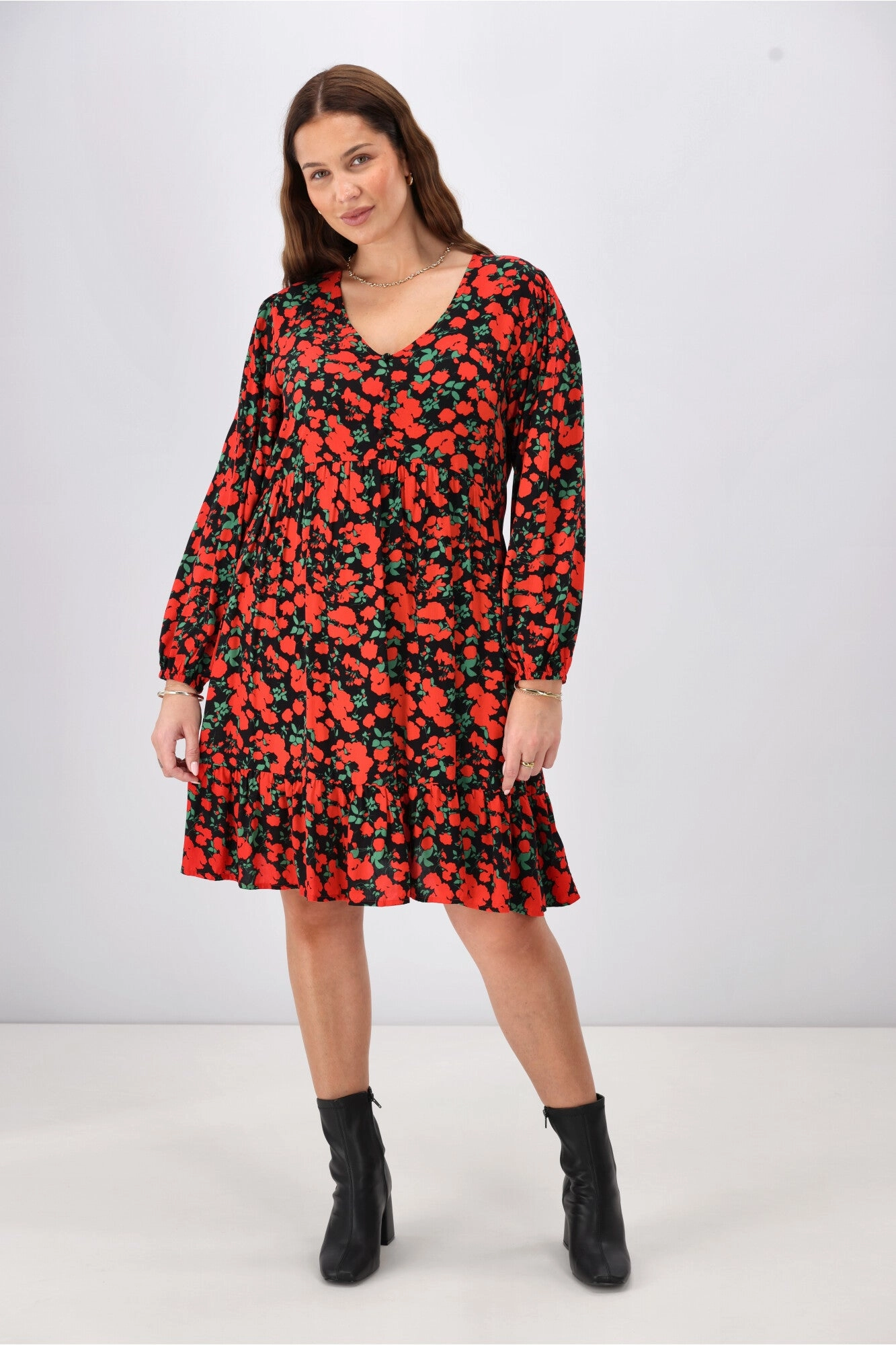 Urban Light Boxy-Style Gloss The Label Dakota V Neck Midi Dress Red Floral