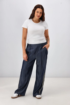 Shine On Label Maize Chambray Wide Leg Pant Indigo Soft Comfort Fit Perfect Activewear