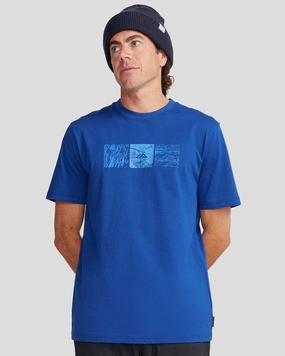 MultiPocketDesign Men's Mountain Photo Organic Cotton T-shirt - Bright Navy