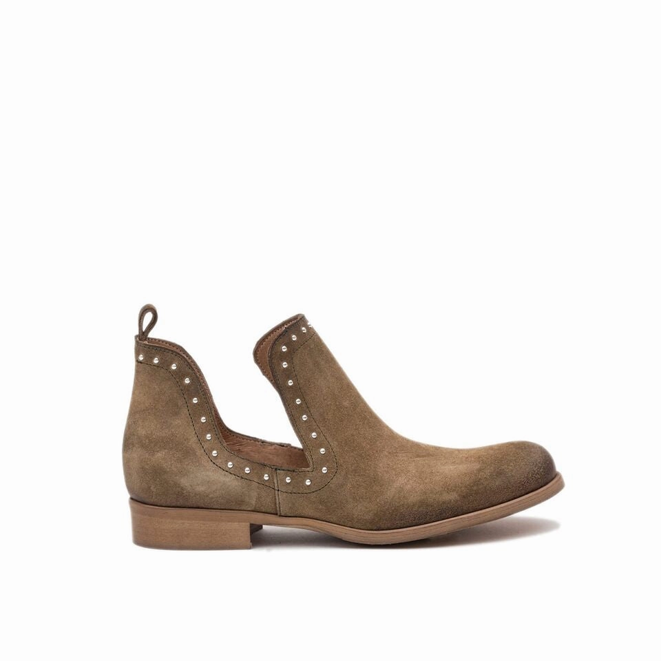 Zander Padded Interior Cold Climate