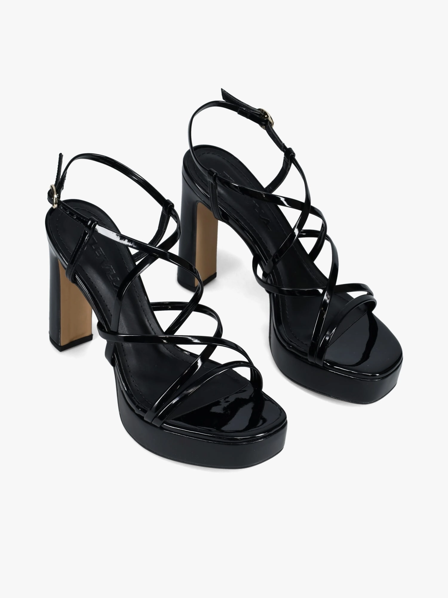 Comfy Pumps Akiko Black Verniz