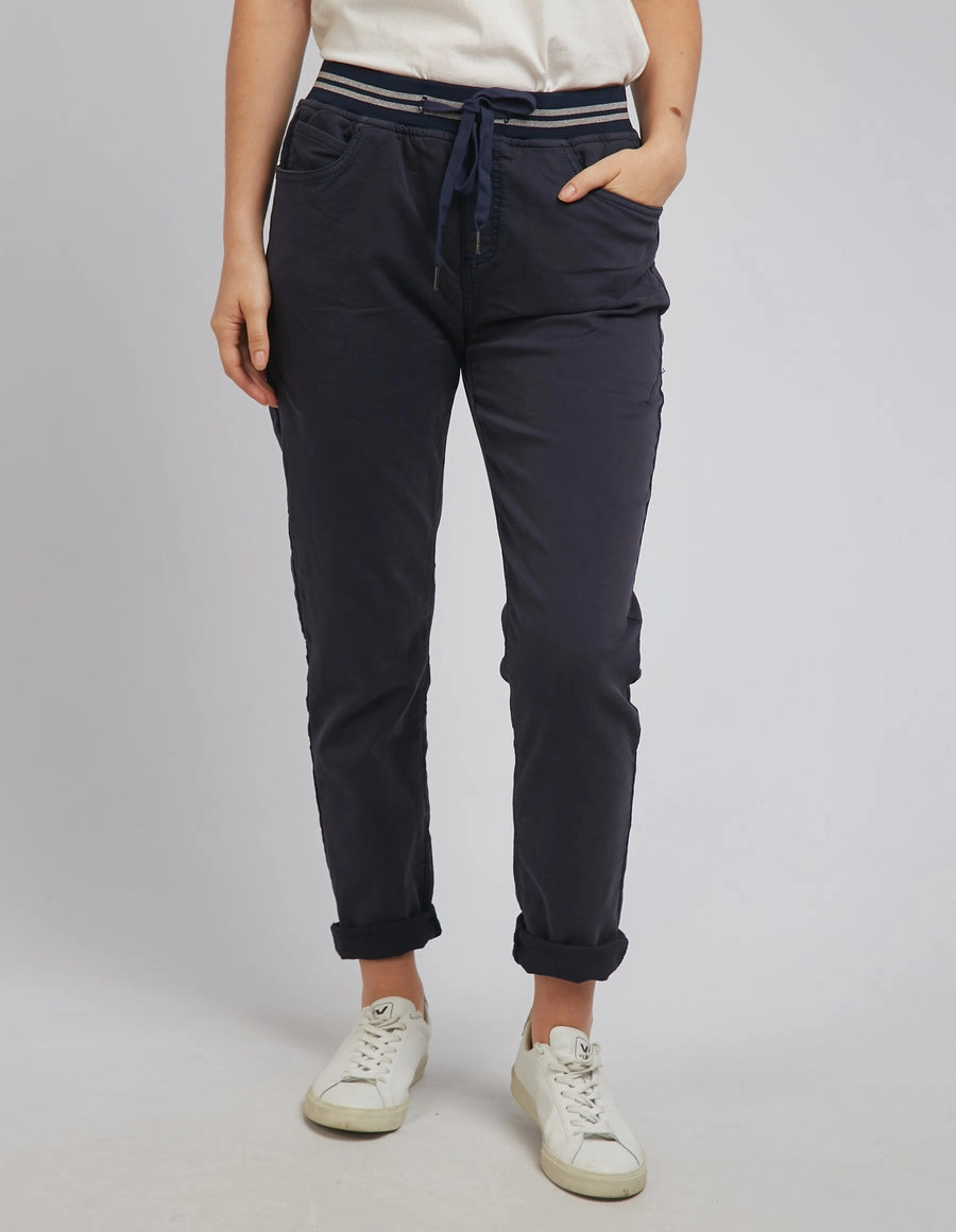 Foxwood Sylvia Jogger Navy Move Control Slim Fit Wear