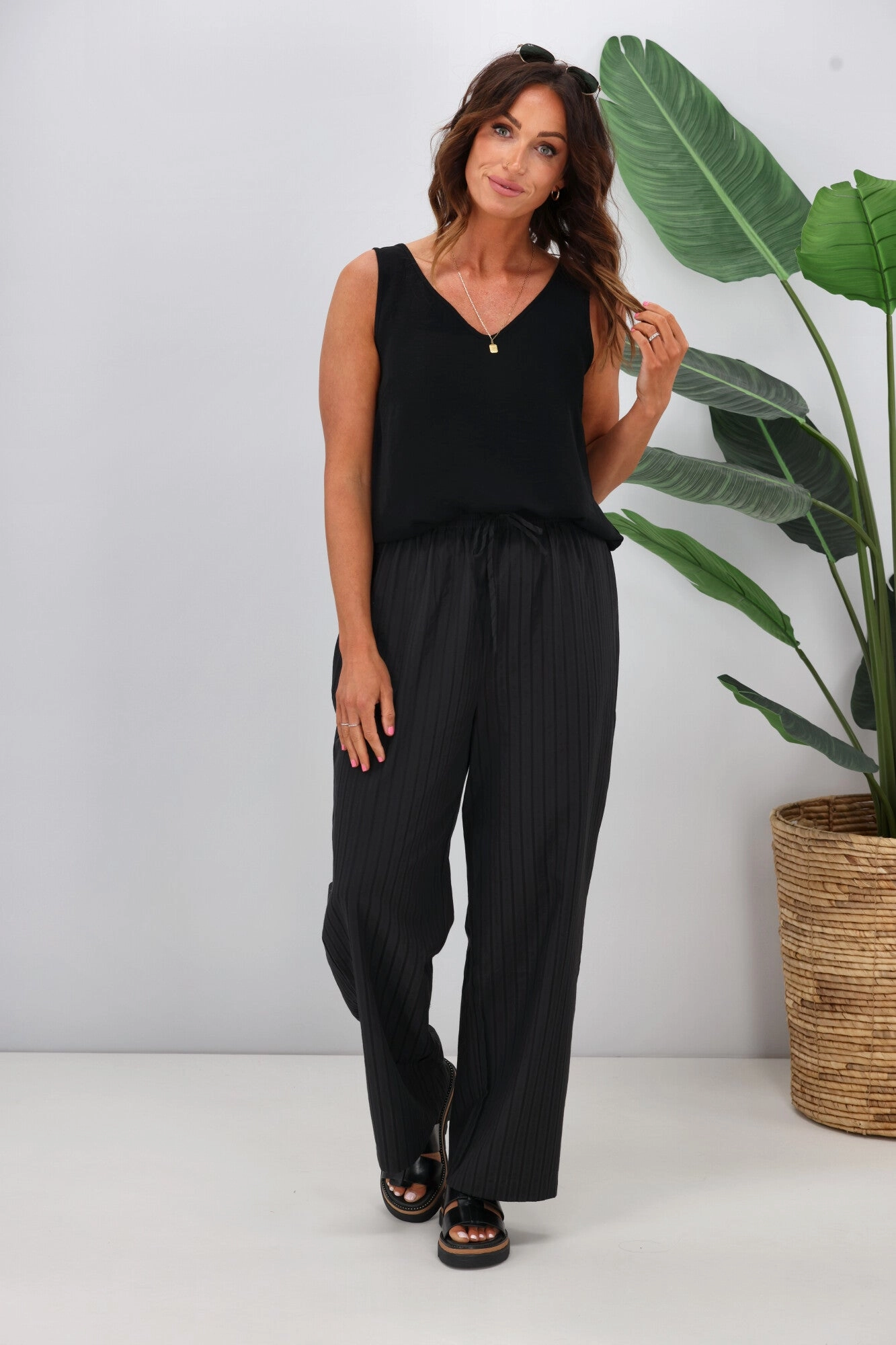 Ultra Soft Shine On Label Ravi Wide Leg Pants Black