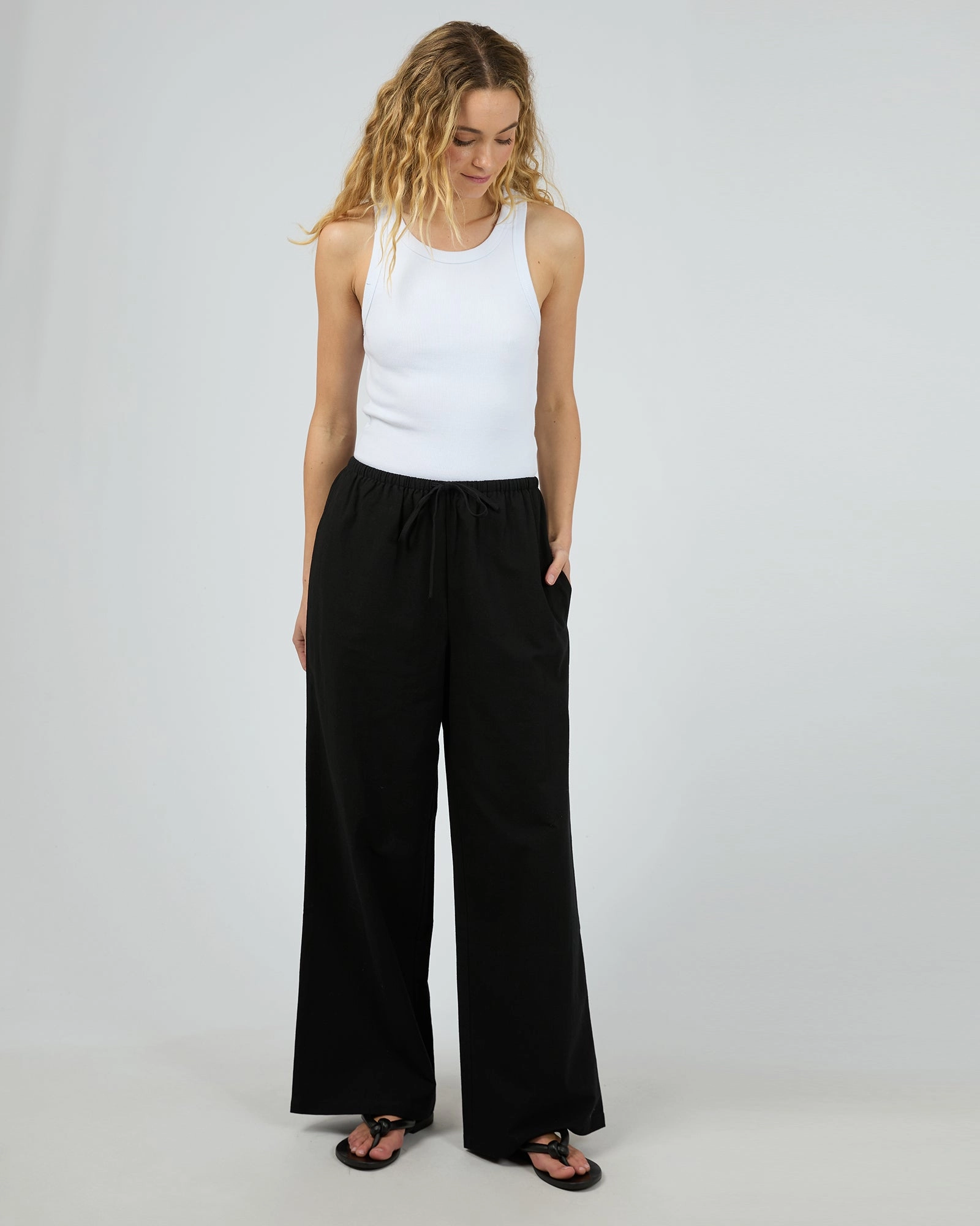 Daily Casual Tagless Design Silent Theory Willa Pant Black