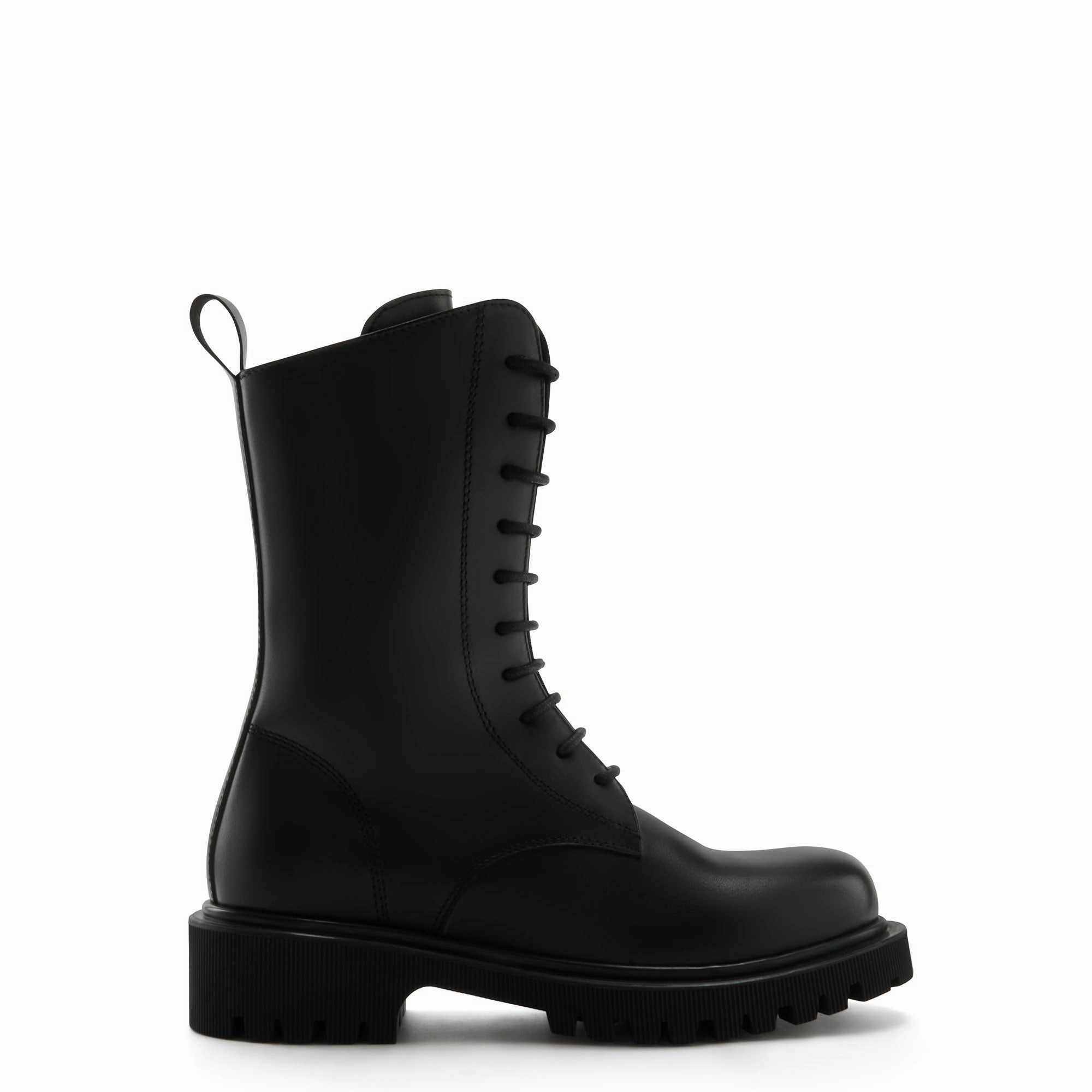 Tough Sole Durable Build Vend?me Myrthe black calfskin leather lace up boots