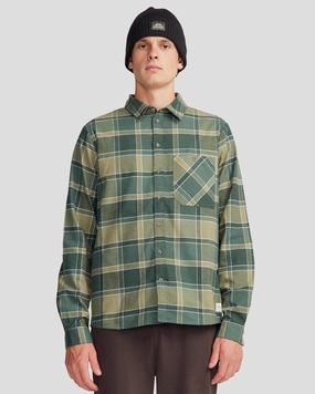 Fyfe Men's L/S Shirt - Forest Plaid stain resistant coating
