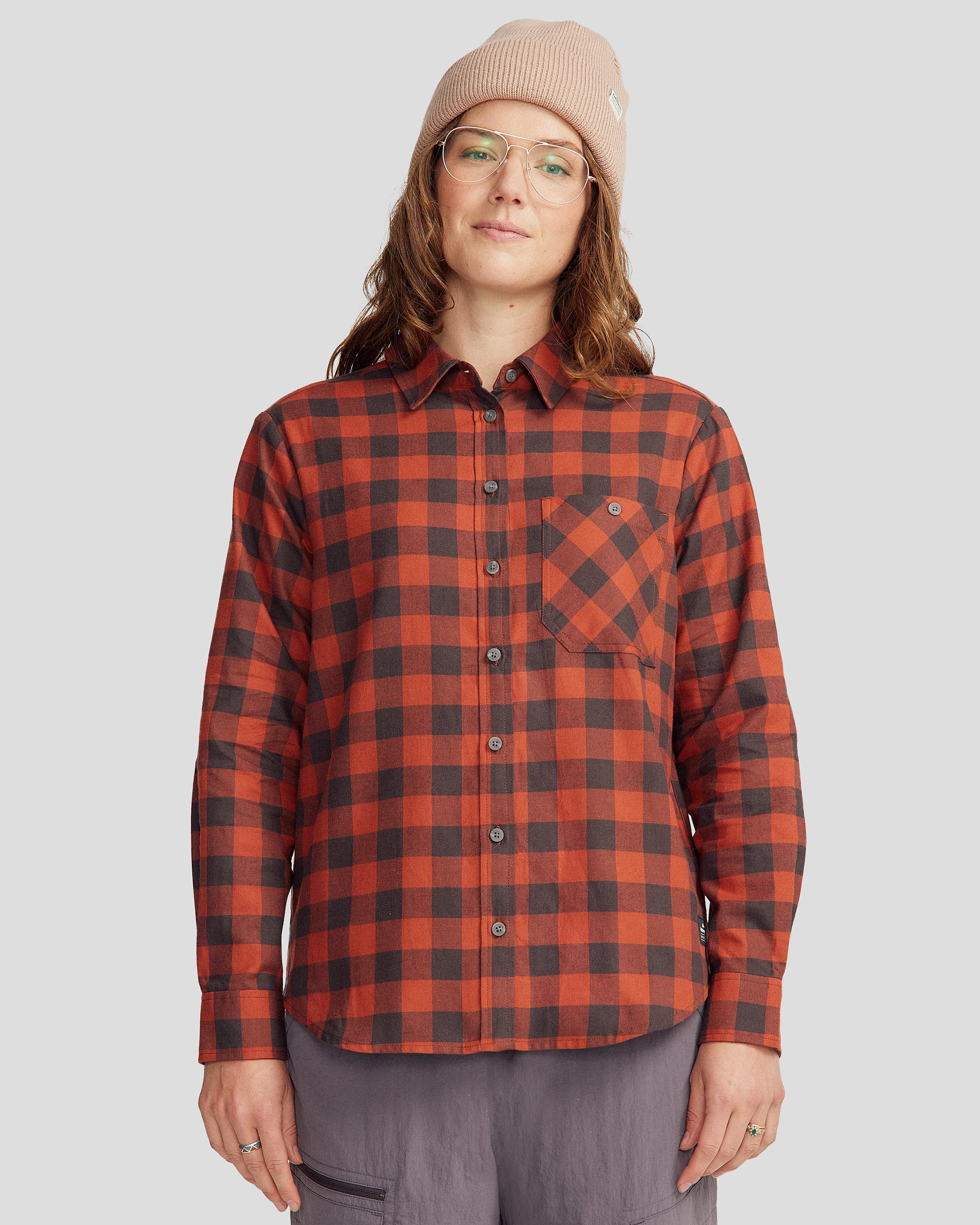 Classic Comfort Layered Hemline Fyfe Women's L/S Shirt - Redwood Gingham