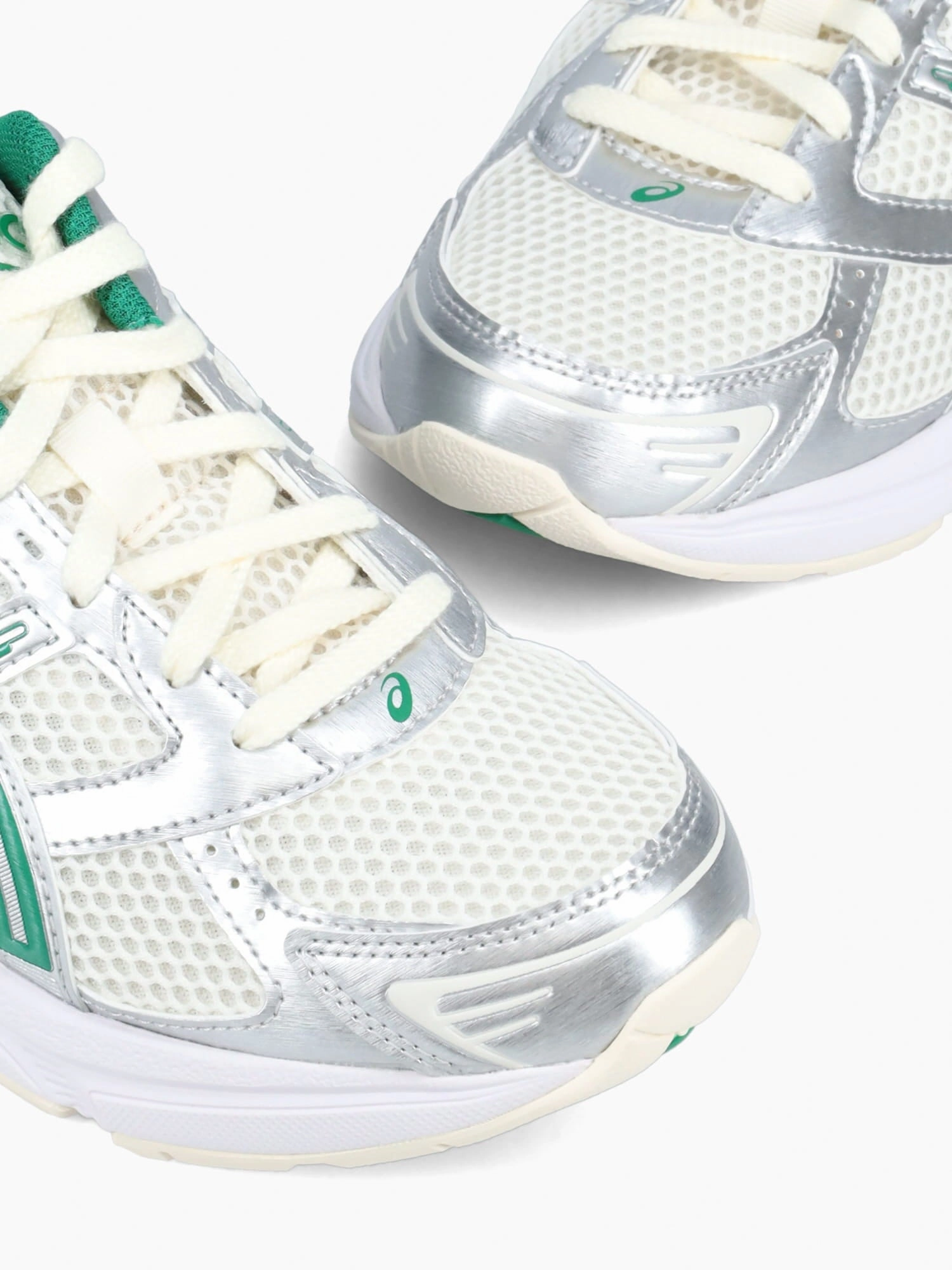 Bounce Support Perforated Tongue Design Ge1130 Cream Kale leather Mesh