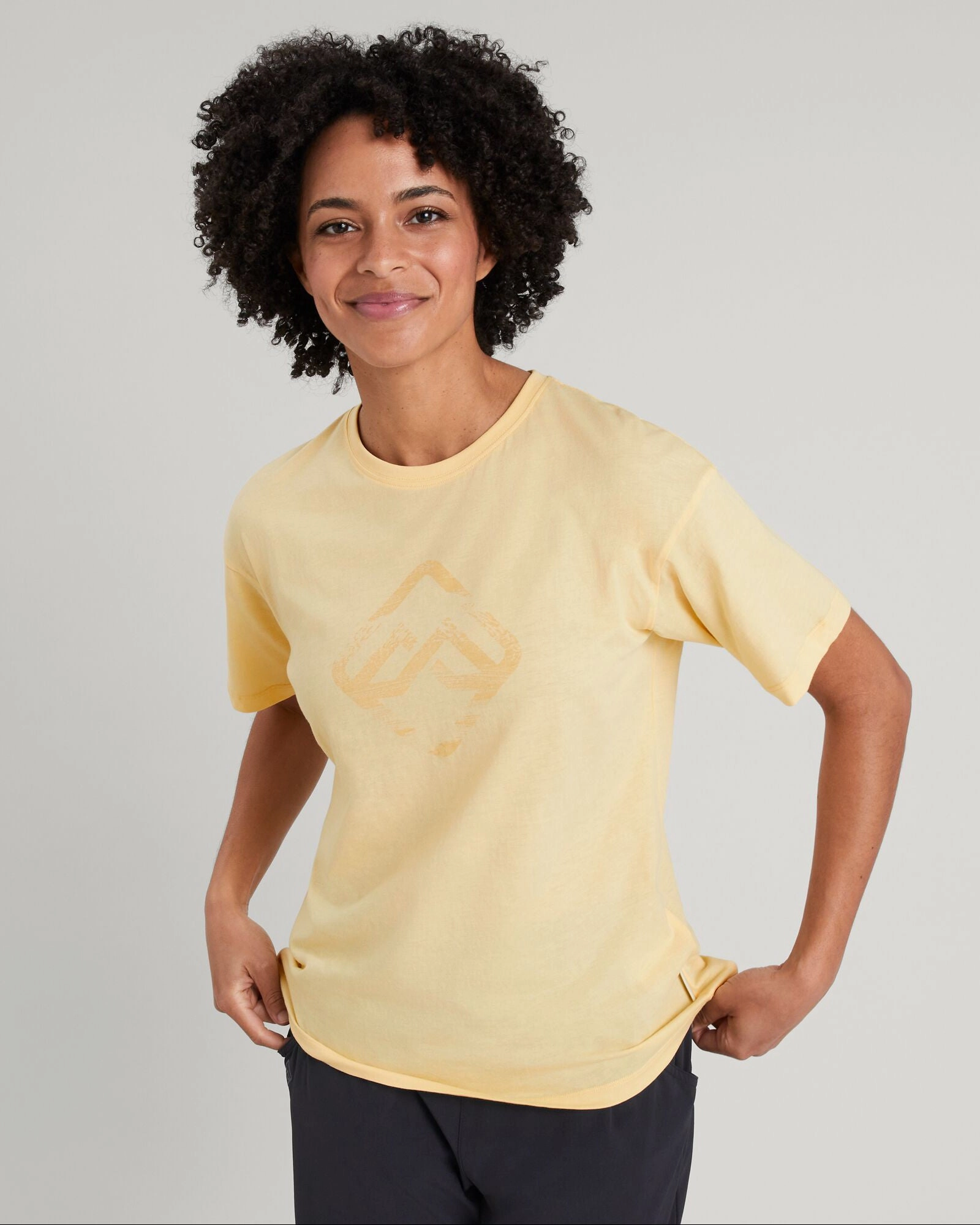 Geo Glitch Icon Women's T-shirt - Sunlit NaturalFiberBlend