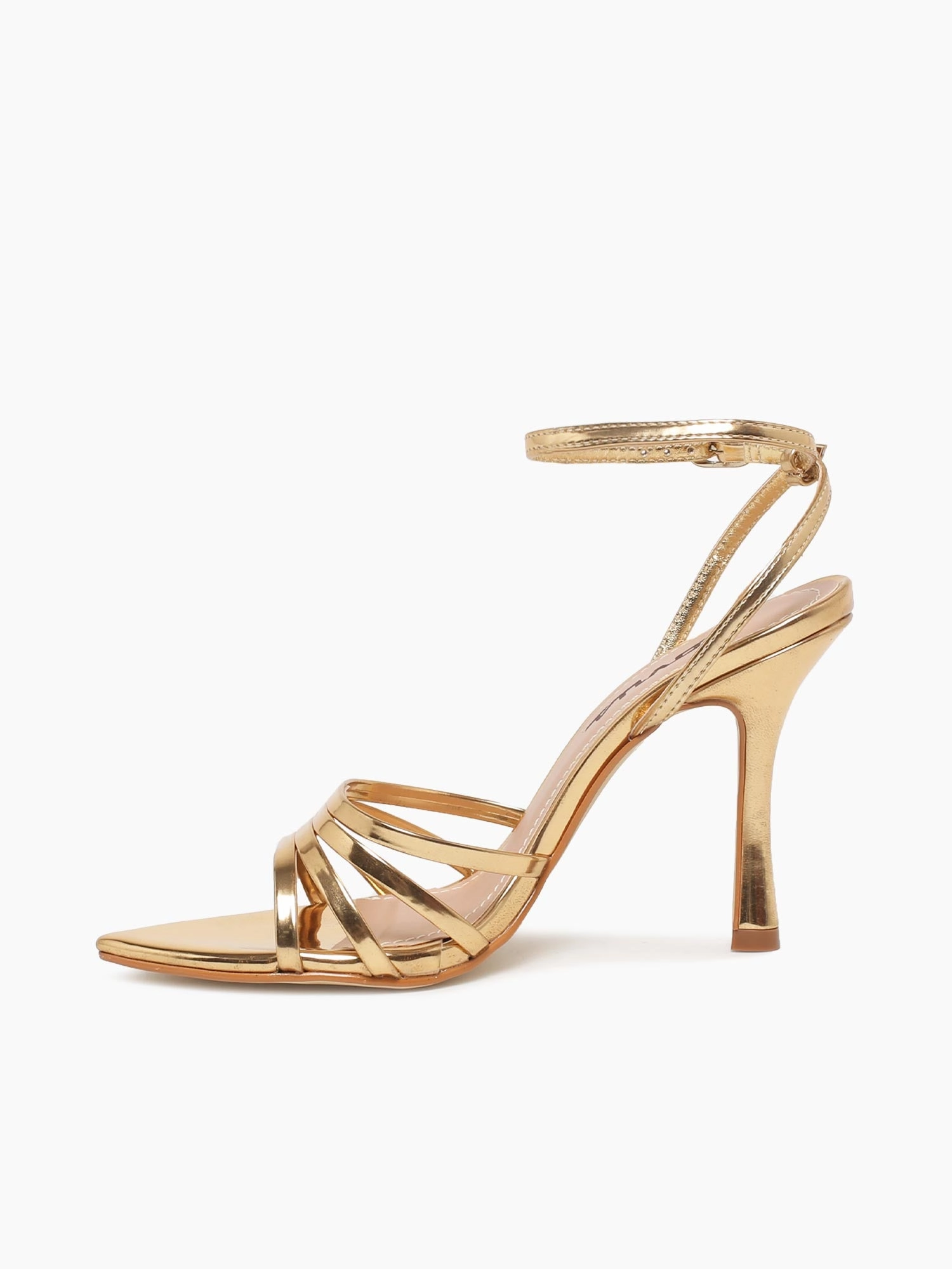 Geraldine Ouro Specchio Low Top Fashion Look