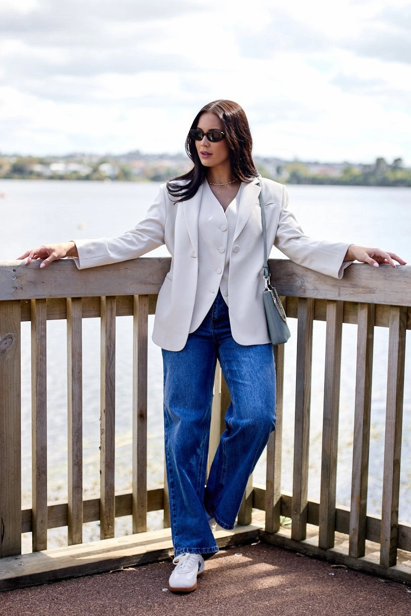 Seamless Bonding Gloss by Shine On Nerio Blazer with Tie Bone