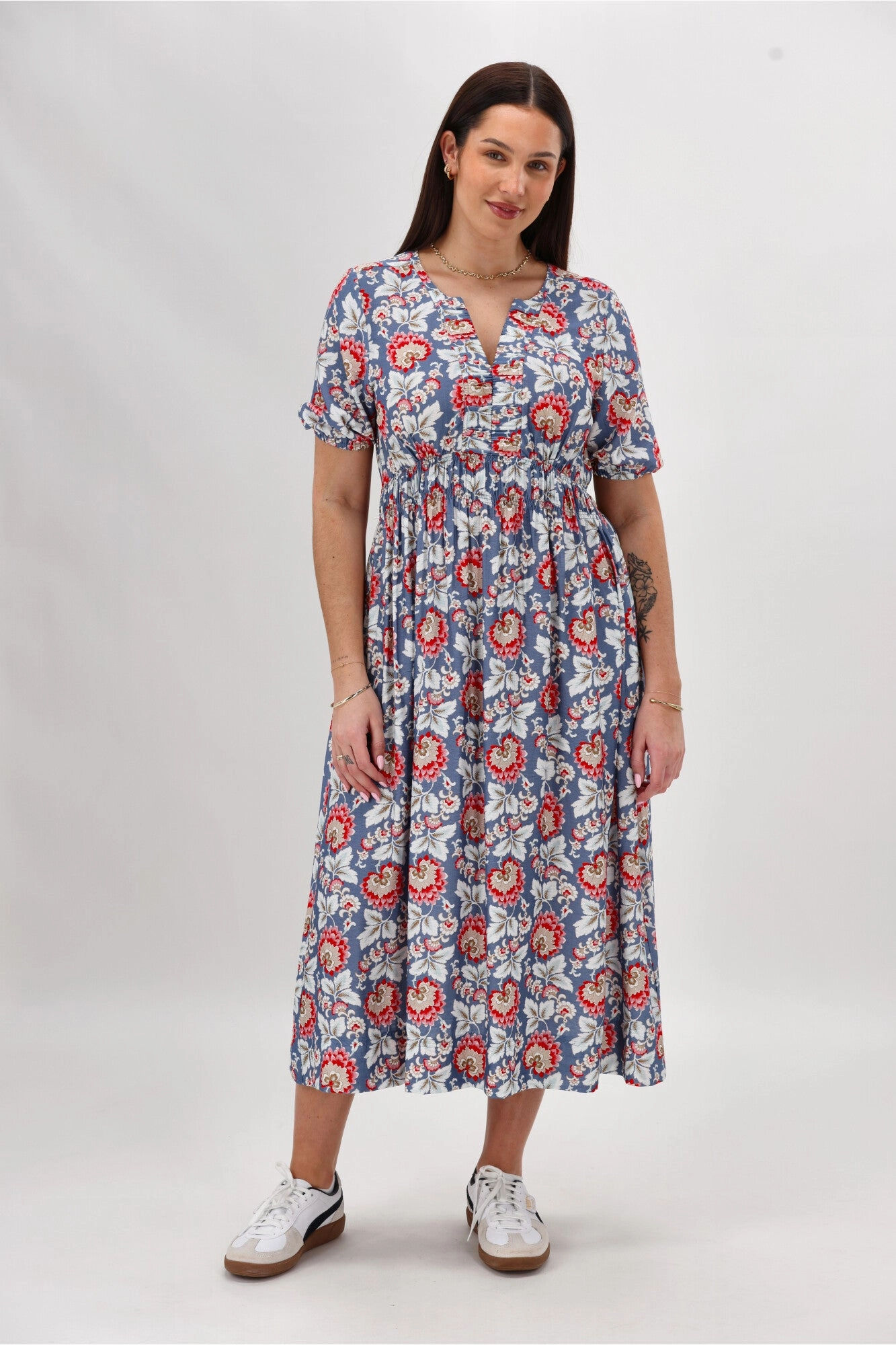 Fit Clean Gloss The Label Caughey Gather V Neck Detail Dress Blue Paisley Floral