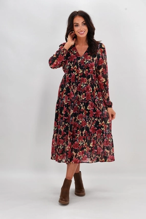 Minimalist Elegance soft look Gloss The Label Chadrick V Neck Tier Dress Black and Cranberry