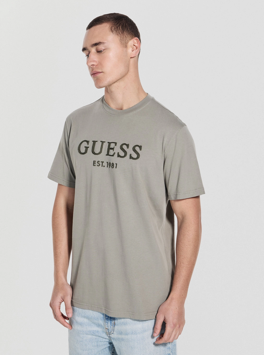 Green Guess Box Logo T-Shirt TaglessDesign FlatlockSeamTechnique