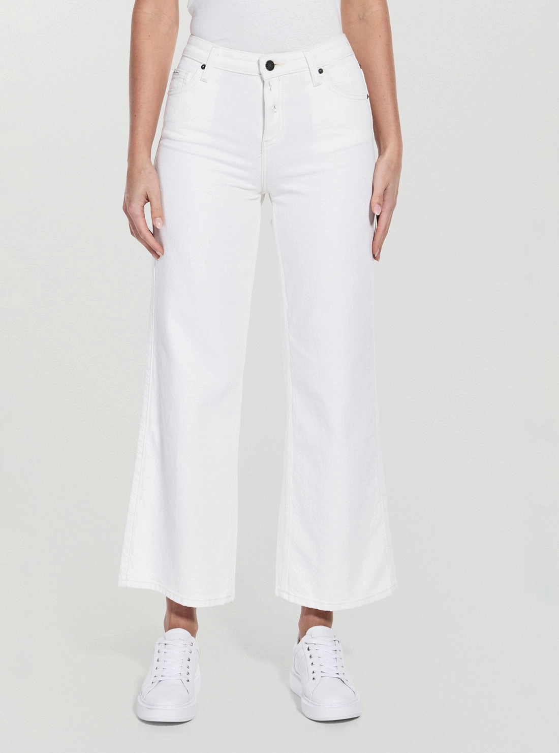 Guess Jeans Eco White Wide Leg Jeans Outfit Basic