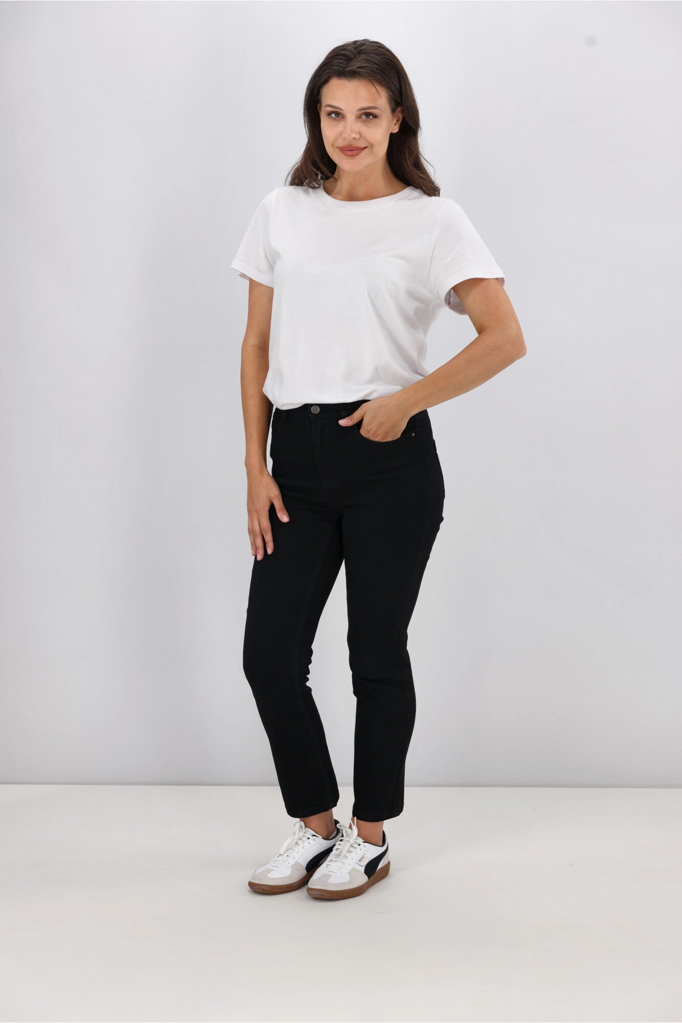 Shine On Label Ashley Straight Leg Jean Black Summer Wear Minimalist Style