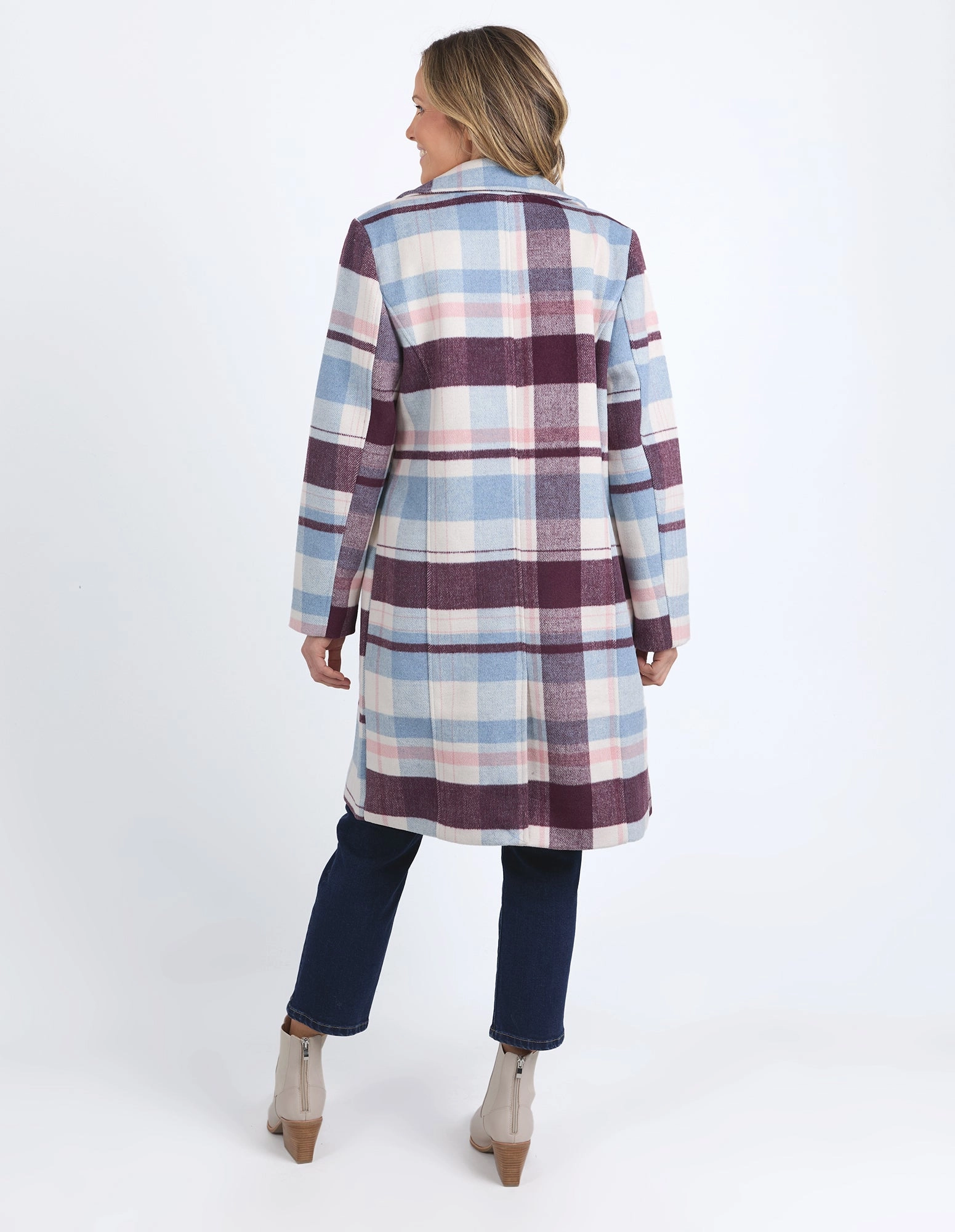 Practical Everyday Fit Wrinkle Resistant Elm Blanche Check Coat Steel Blue/Merlot/Geranium Check