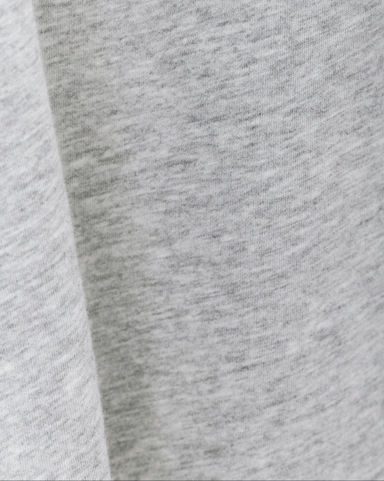 Essential Wear Hi Vee Tee | Organic Cotton Jersey Simple Comfort Wear