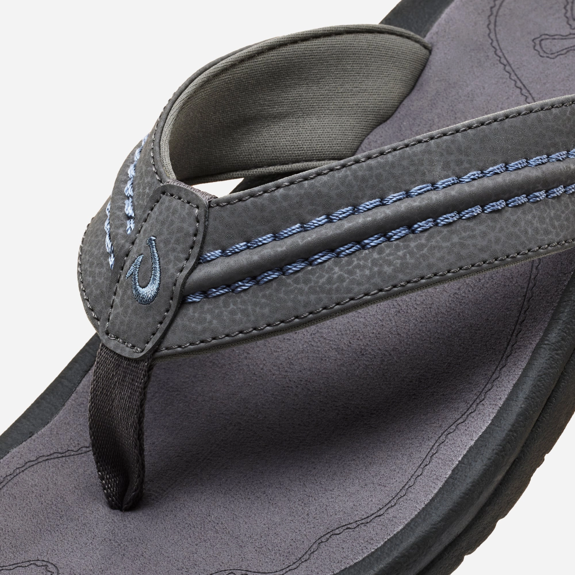 Wide fit Hokua - Pavement