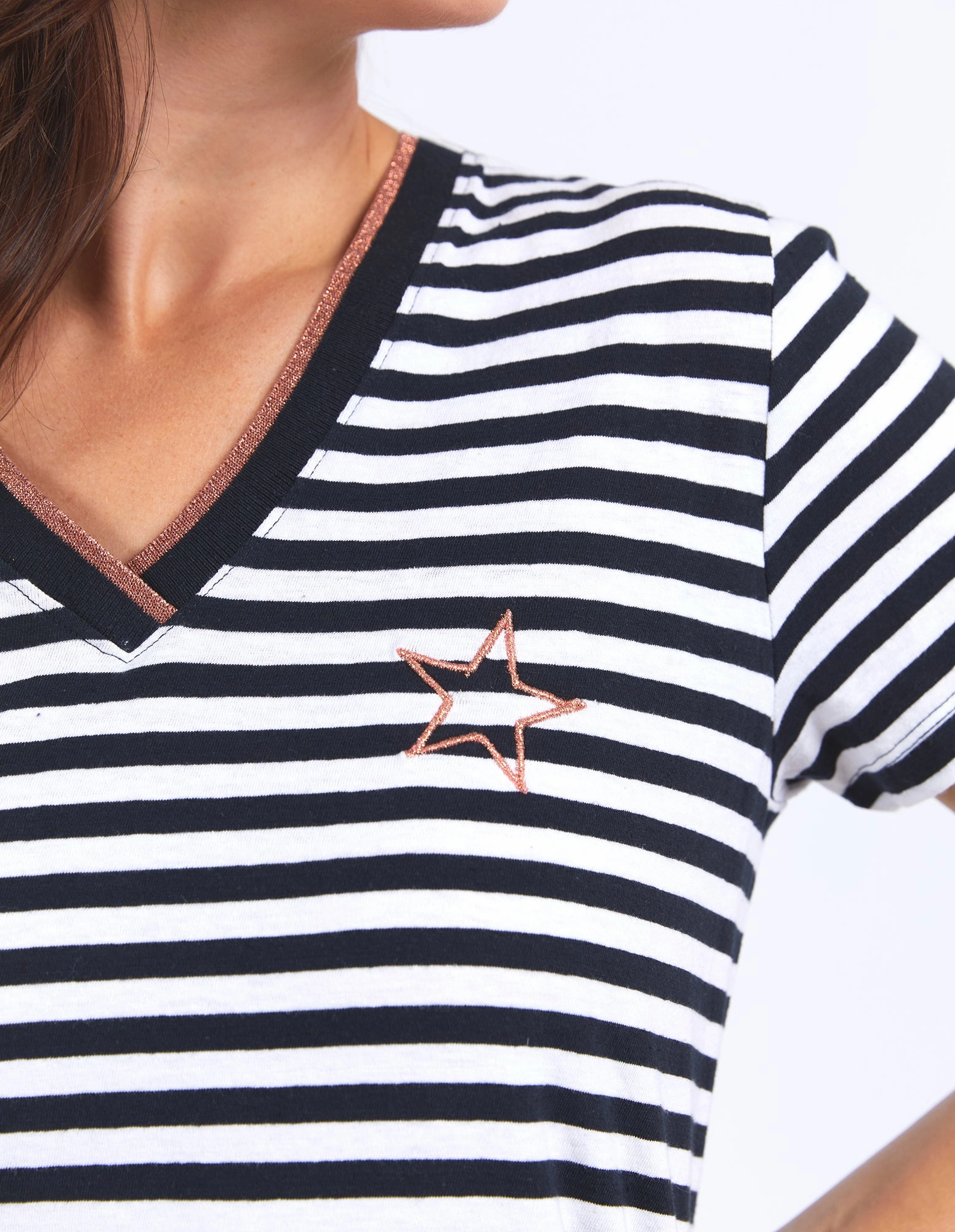 Soft and breathable Casual Flex Elm Paris Stripe Tee Navy & White Stripe