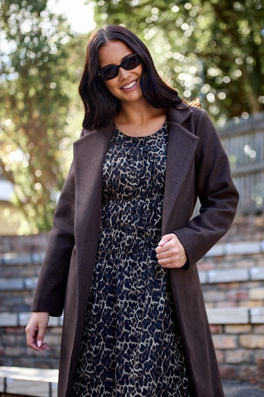 Ergonomic Shoulder Cut Water Resistant Shine On Label Caspian Winter Coat Cocoa