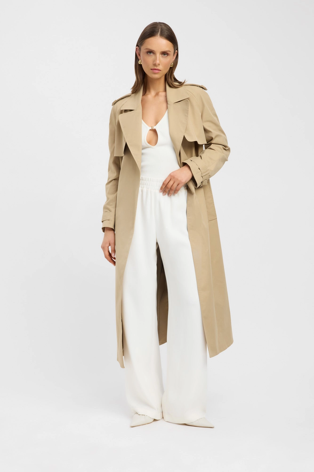 Finland Core Trench Non Restrictive Armholes