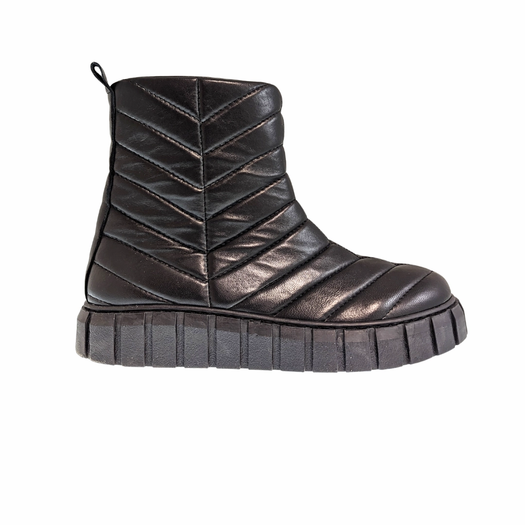 Kendall Comfort Toe Box Classic Core