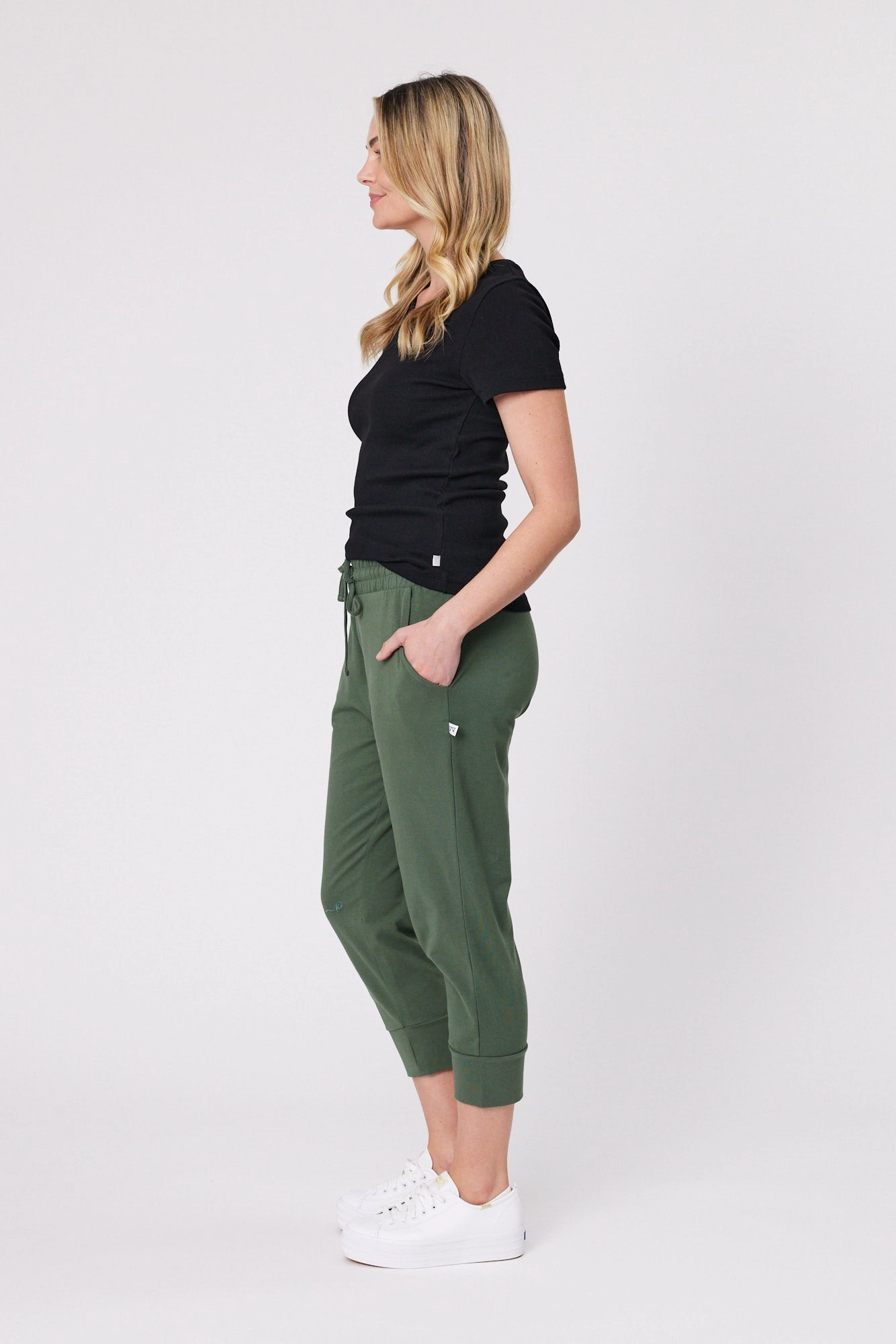 Layering Comfort Wear Business Meeting Shine On Essentials Cotton Elastane 3/4 Jogger Khaki