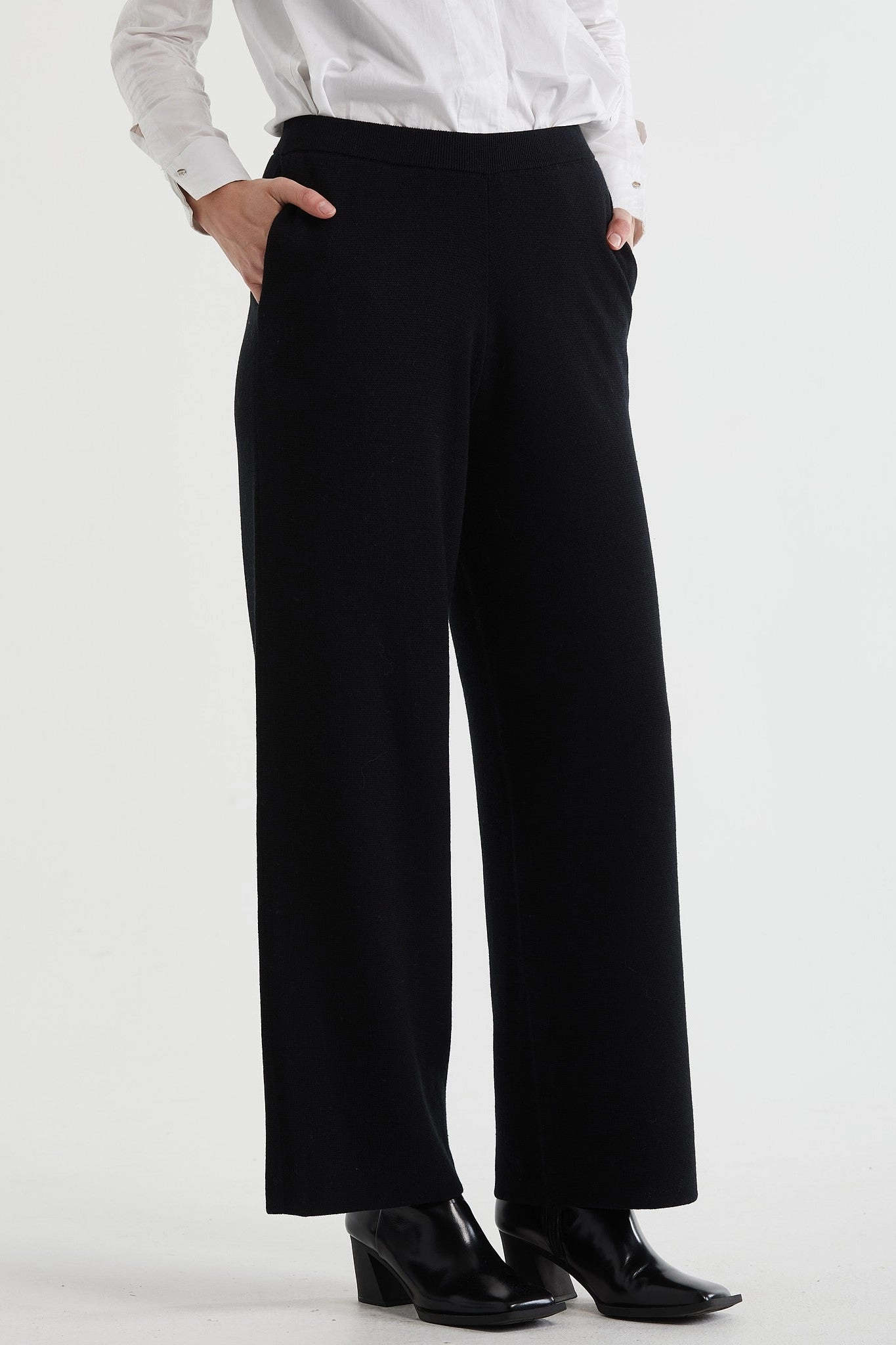 LD and C - LC7170 Milano Pant Chilly Weather Wear