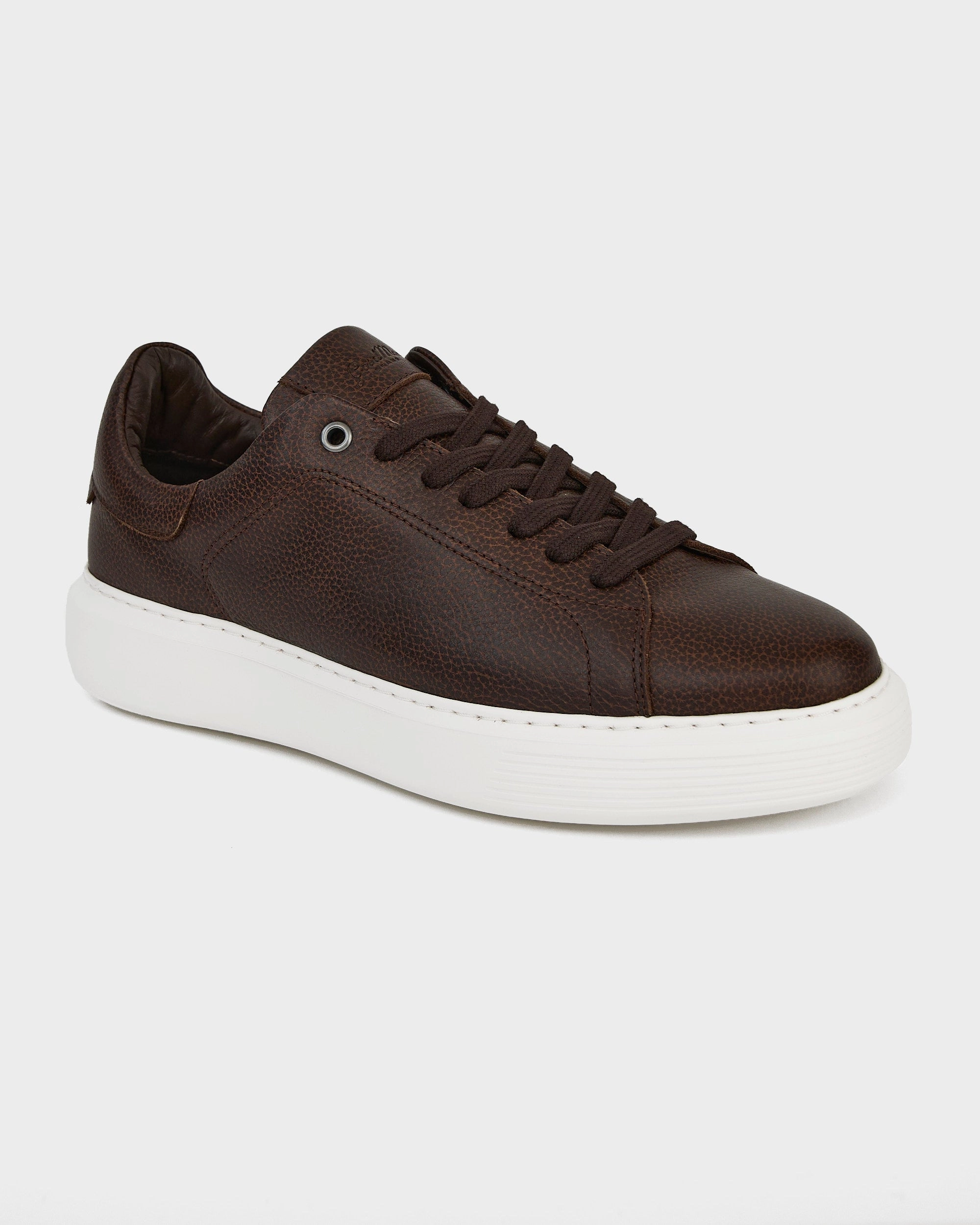 Legend London Sneaker | Responsible Pebbled Leather All terrain Supportive Base