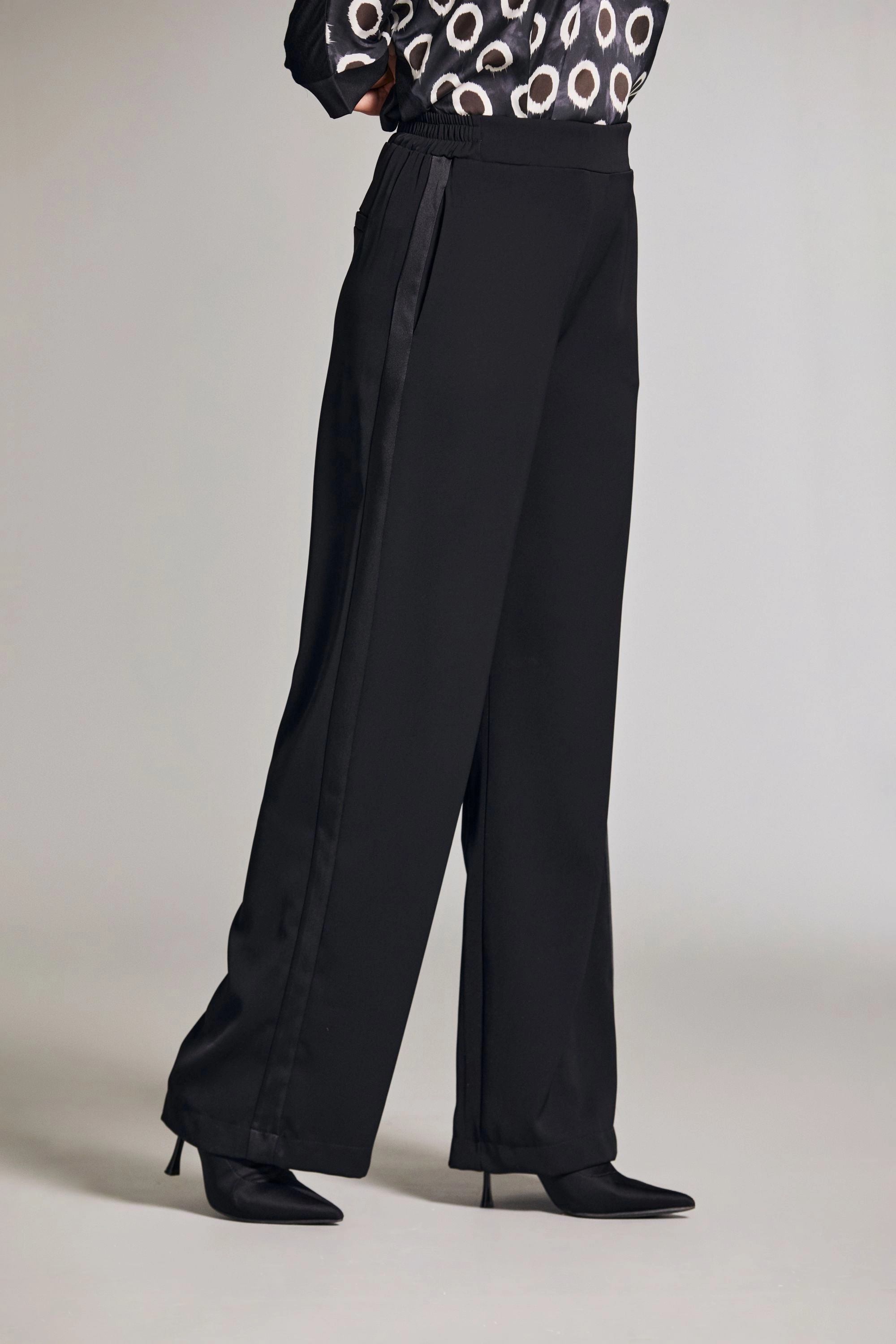 Reflective details Chic Comfort Peruzzi - W24515 Cocktail Pant