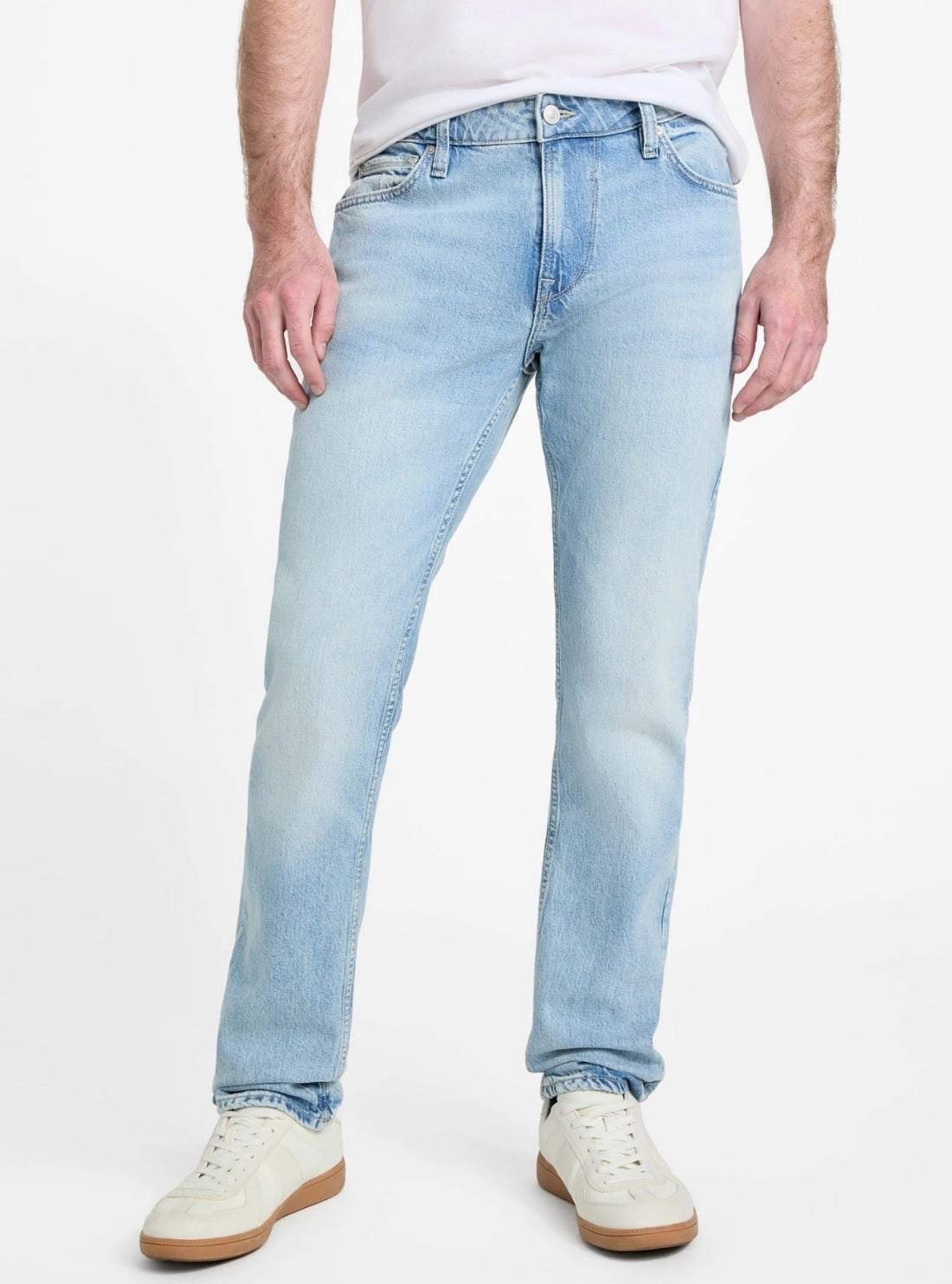 Eco Finnley Mid Rise Tapered Jeans in Light Wash Anti Snag Thread Technology City Approved