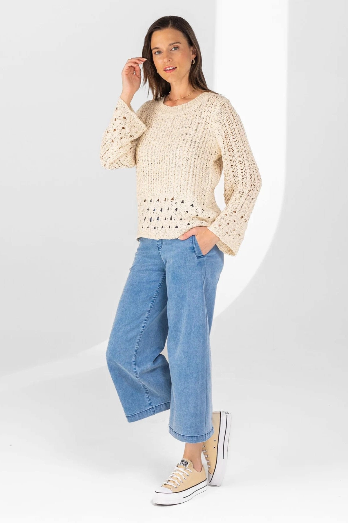 Moisture wicking Relaxed Vibe Lisette - 1082-1073 Wide Leg Crop Pant