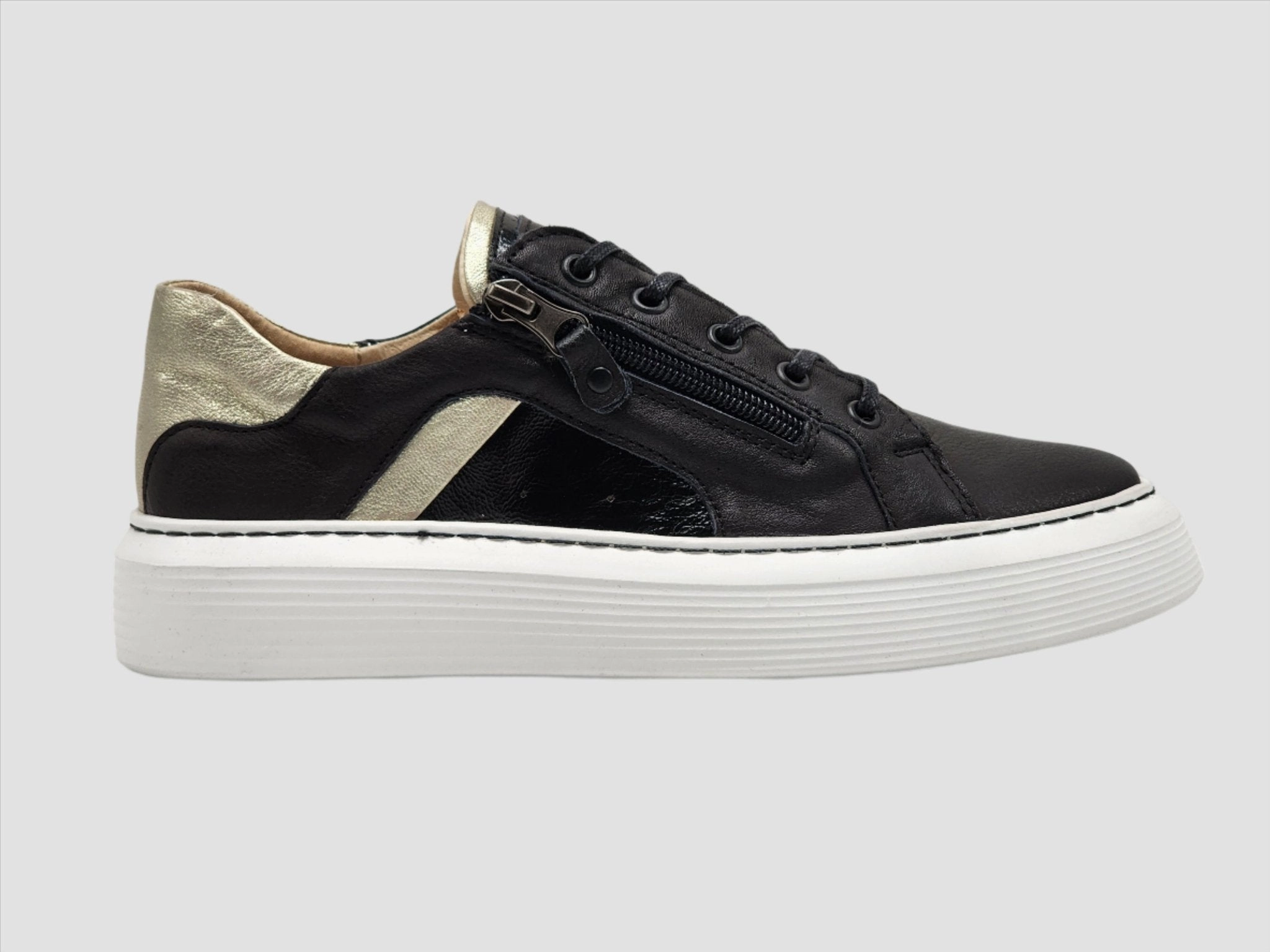 Women's Classic Zip-Up Leather Sneakers - Black Smart Steps Chic Look