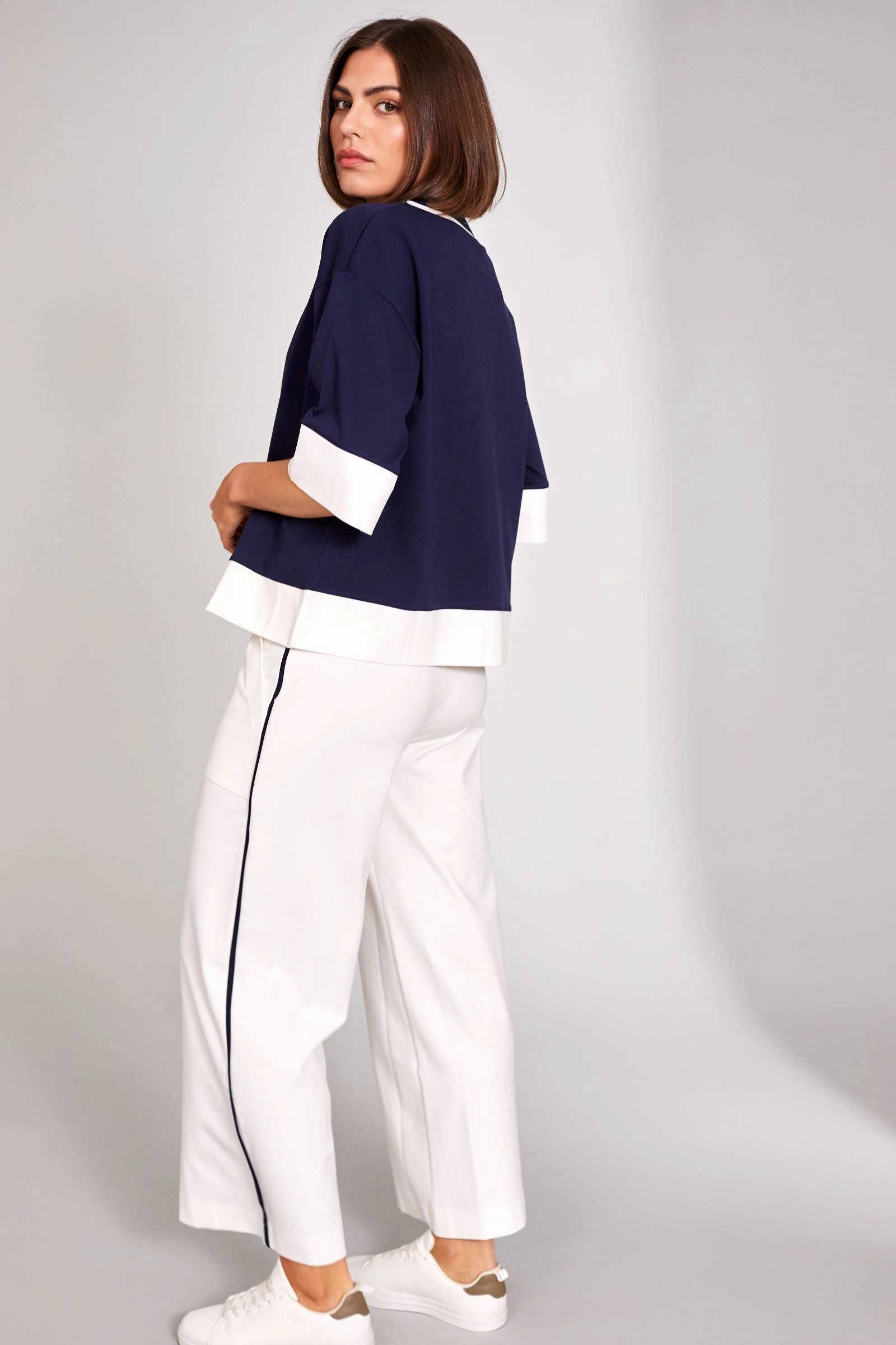 Relaxed Design Peruzzi - S24205 Side Stripe Trouser
