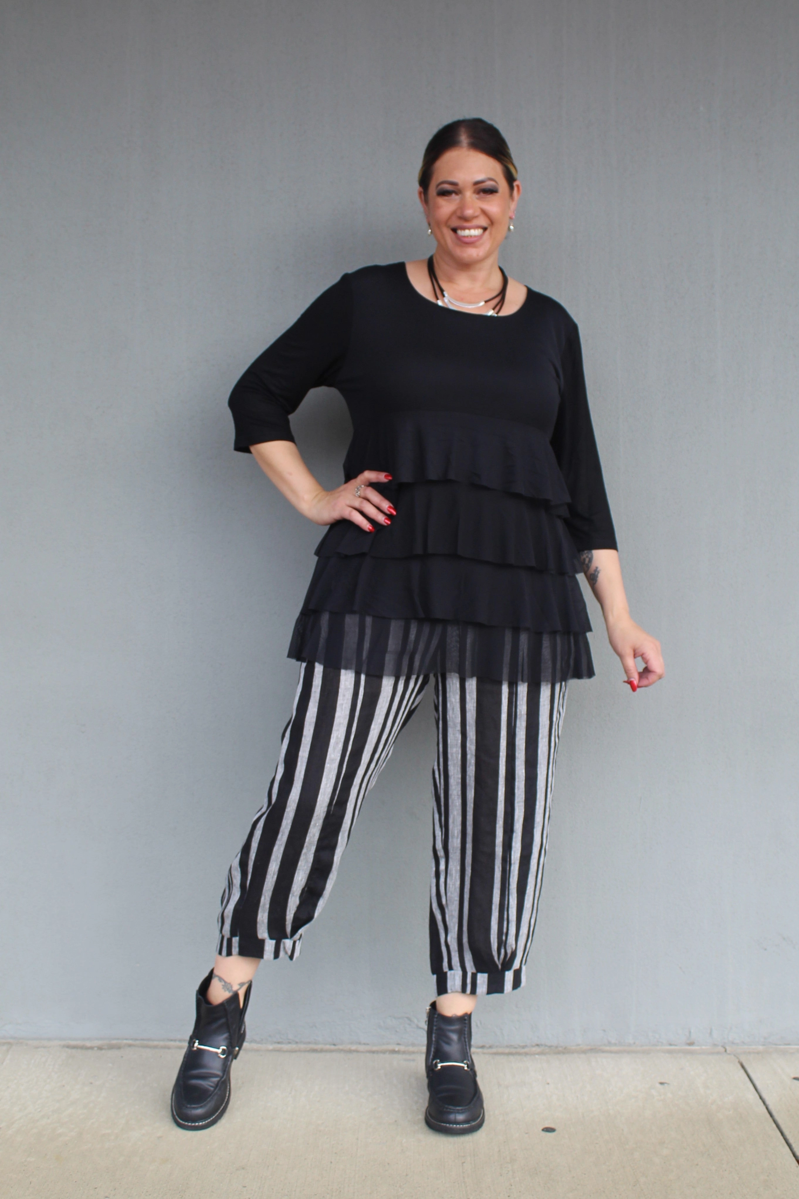 Perfect Design Flexible Waistband Magazine - 2024SS-18 Helen Cuff Pant