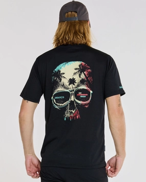 Cool and Chic Sleek Waistband Mens Short Sleeve Tech Tee | Eddie