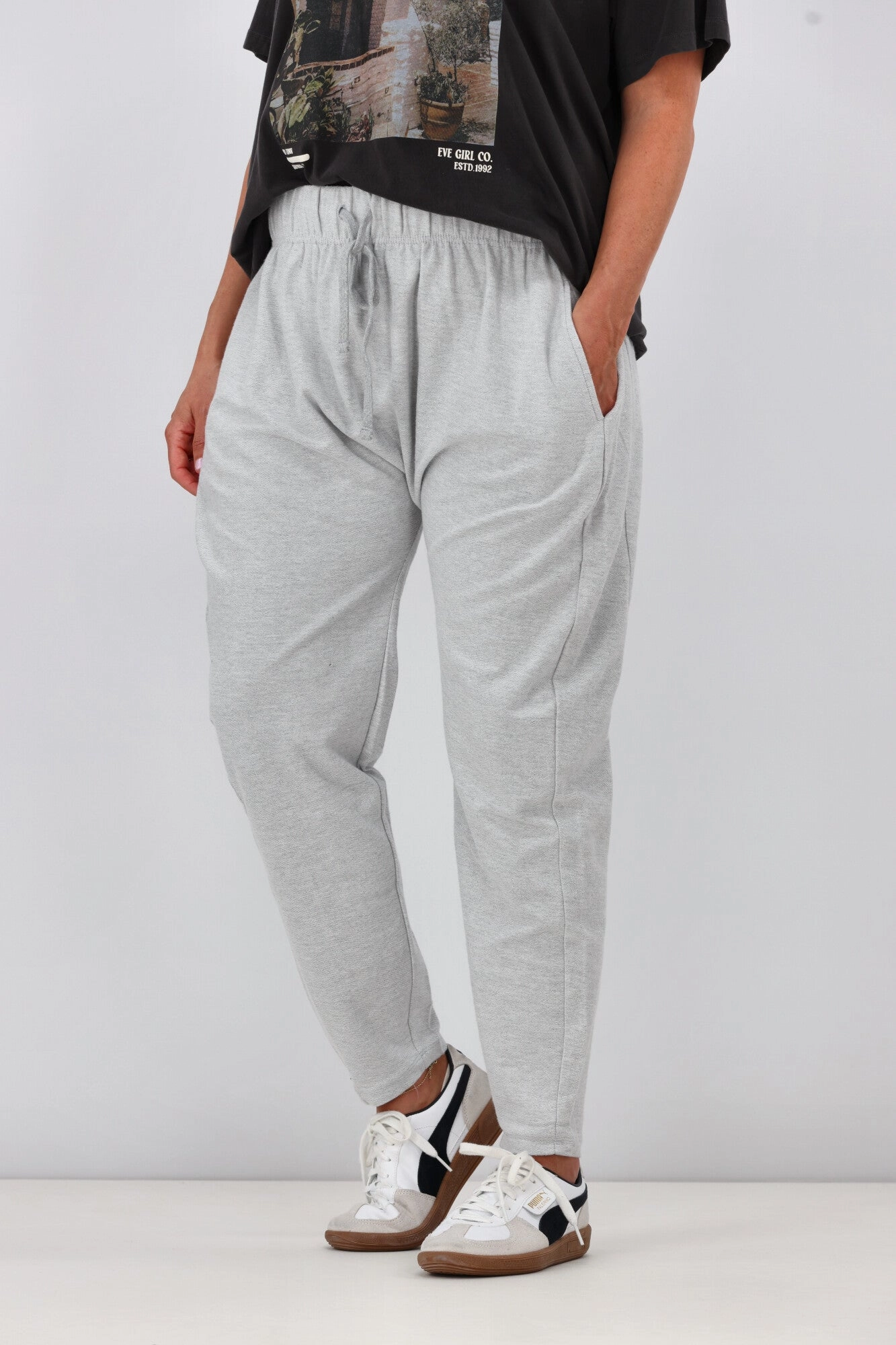 Hiking Trail Loose Fit Silent Theory Flow Pant Grey Marle