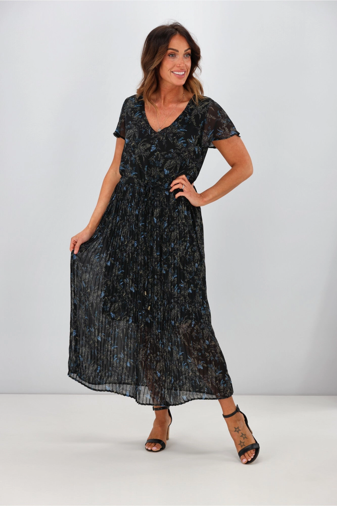 Gloss by Shine On Nyla Pleated Dress  Black Fauna Print All Fit