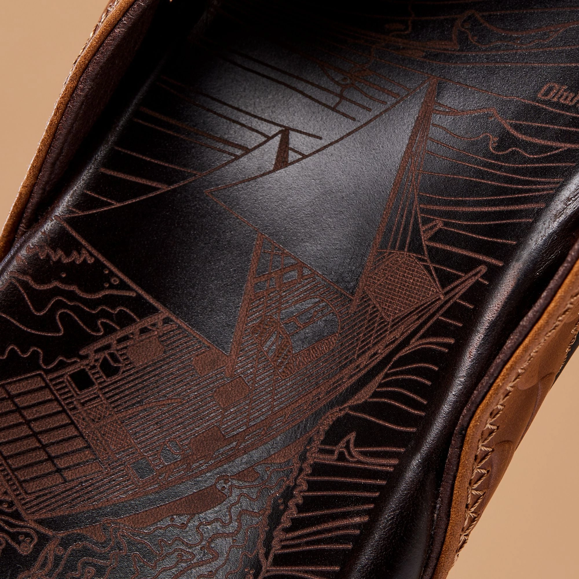 Work Light Open Frame Hikianalia - Tan / Dark Java