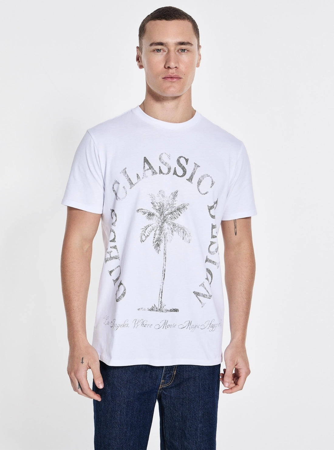 Eco White Basic Classic Design T-Shirt Temperature control TaglessCollars