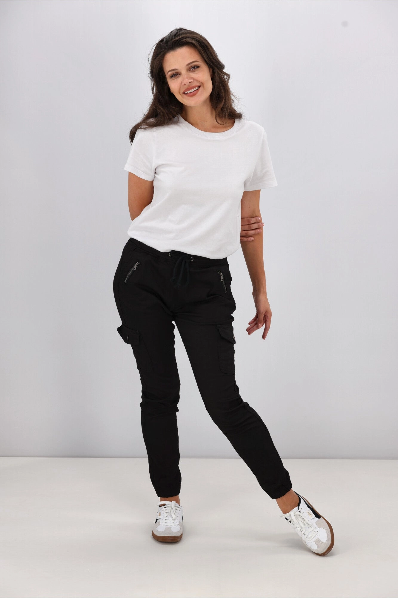 Wide waistband Ultra Shape Wakee Denim Stevie Cargo Jean Black