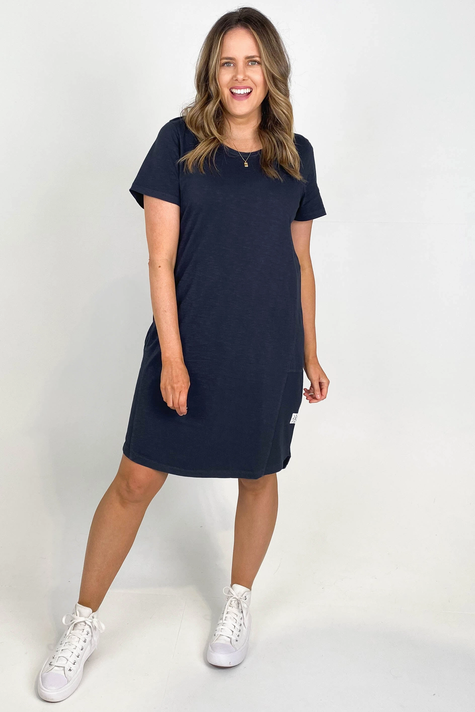 Elm Easy Livin Dress Navy hypoallergenic